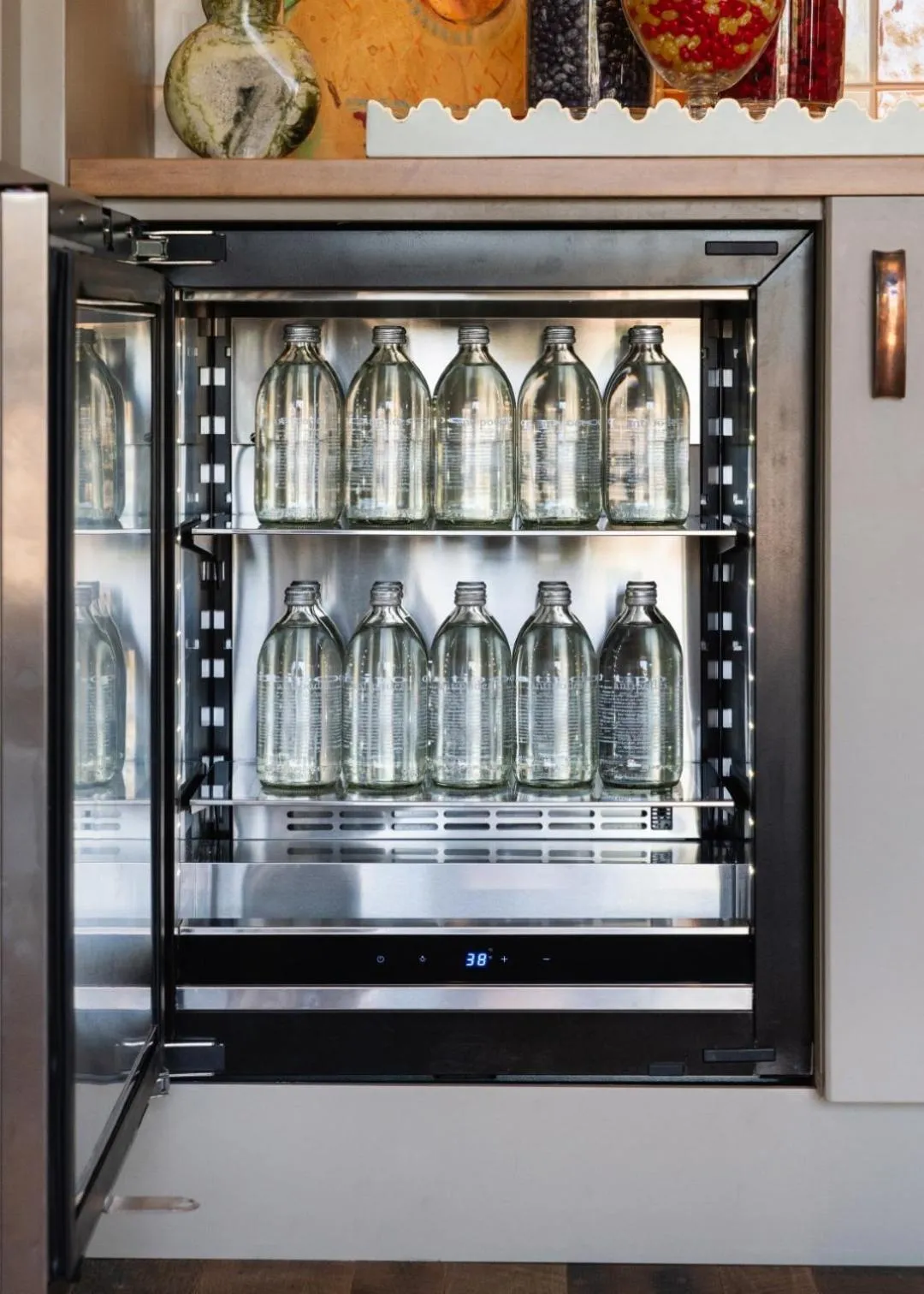 minibar in Le Petit Pali Brentwood