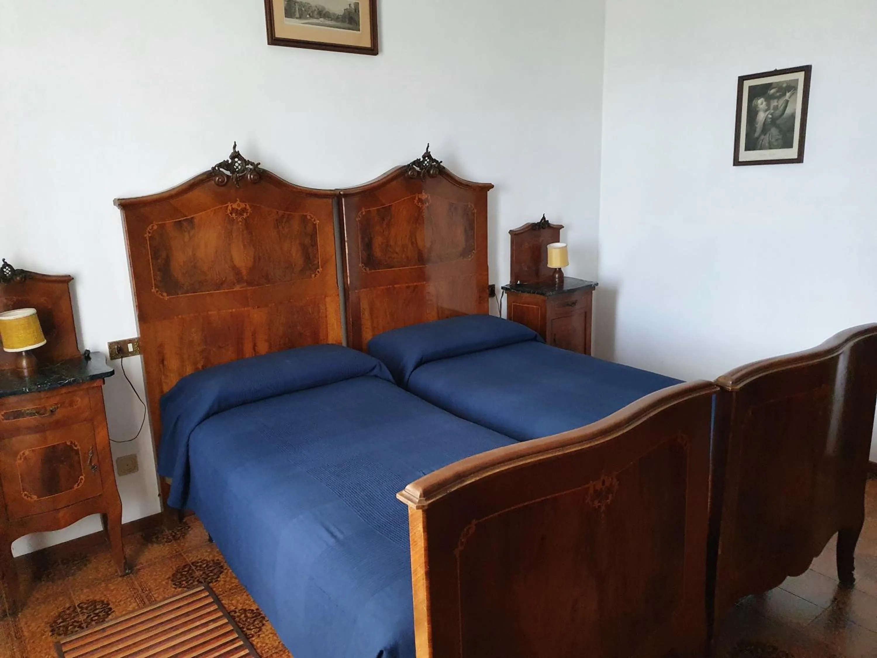 Bedroom in Hotel Madonna di Luciago