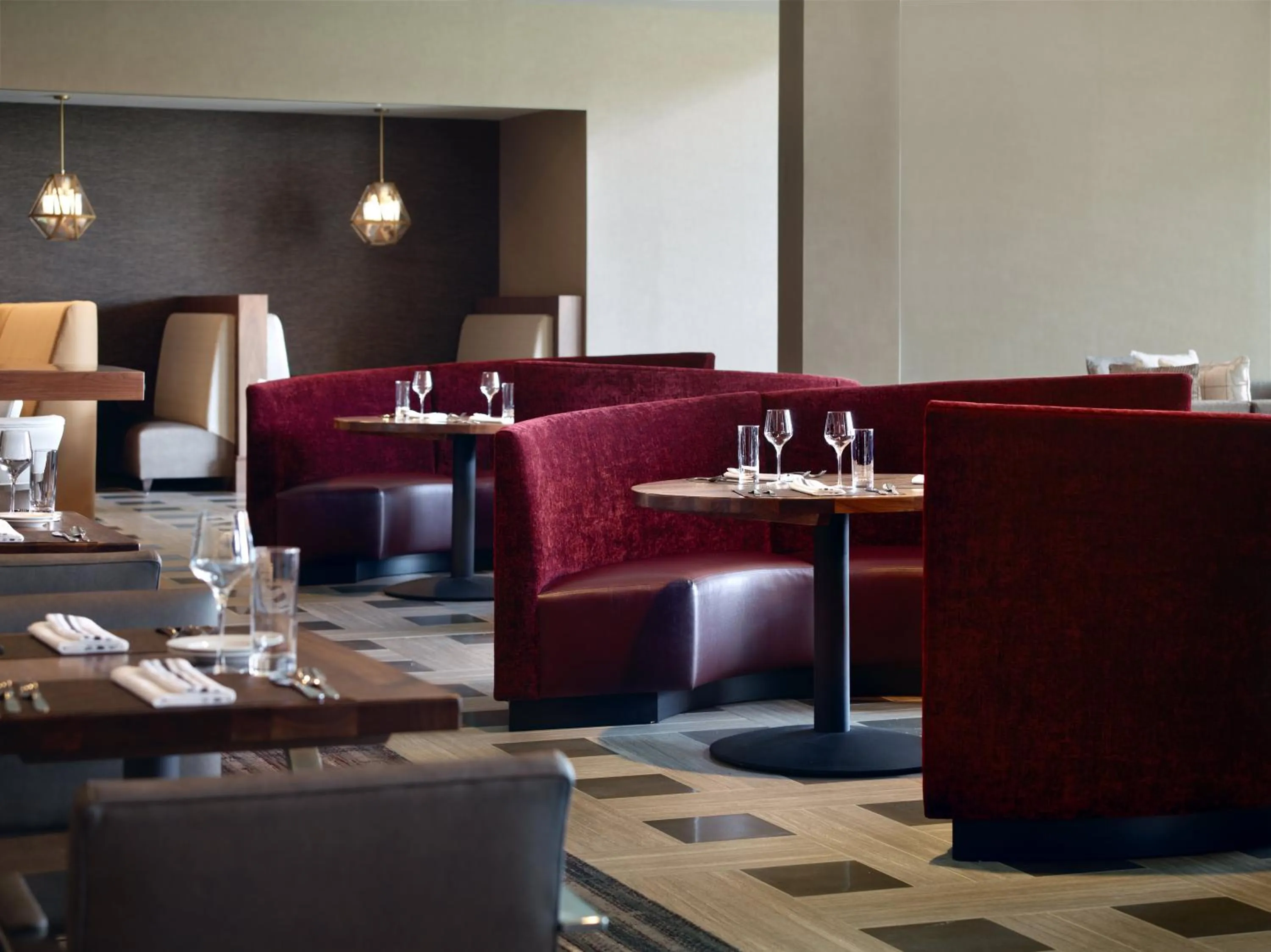 Restaurant/places to eat in Residence Inn by Marriott Columbus OSU