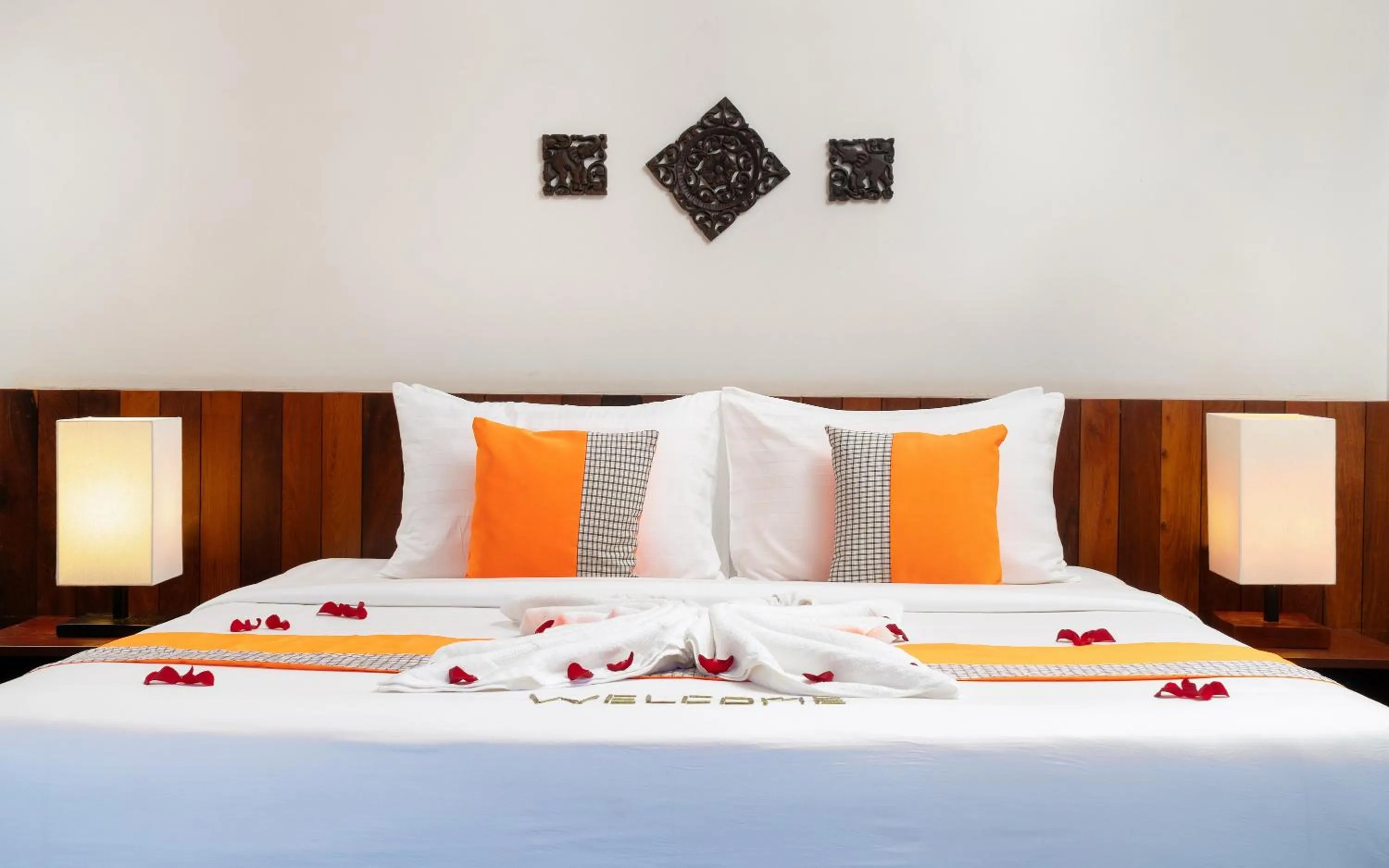 Bed in Indra Angkor Residence