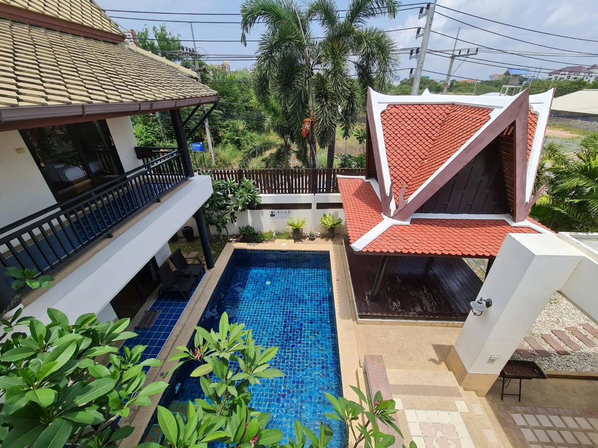 Property building in รมิดา พูล วิลล่า พัทยา Ramida Pool Villa Pattaya