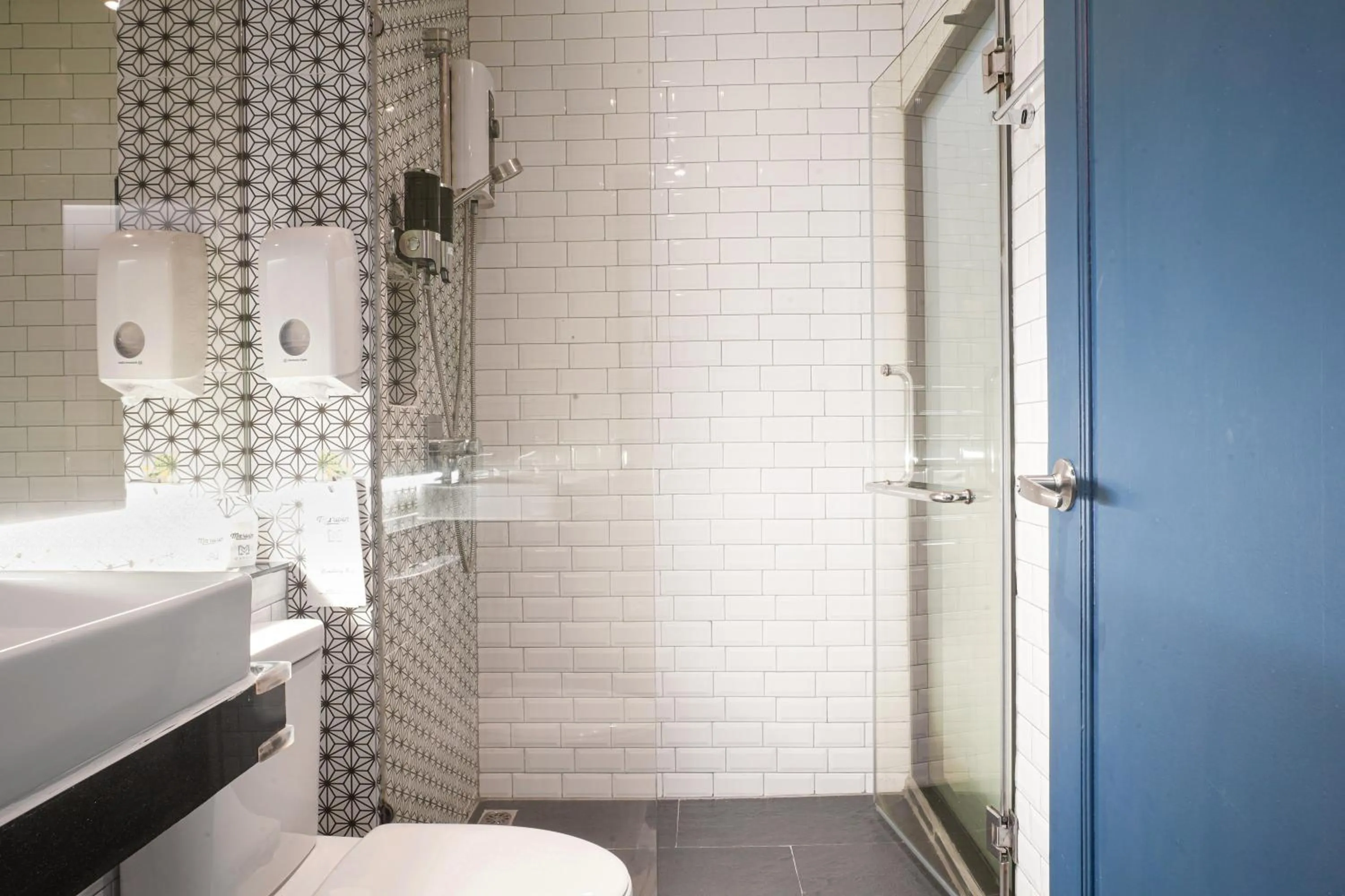 Shower in Marwin Space