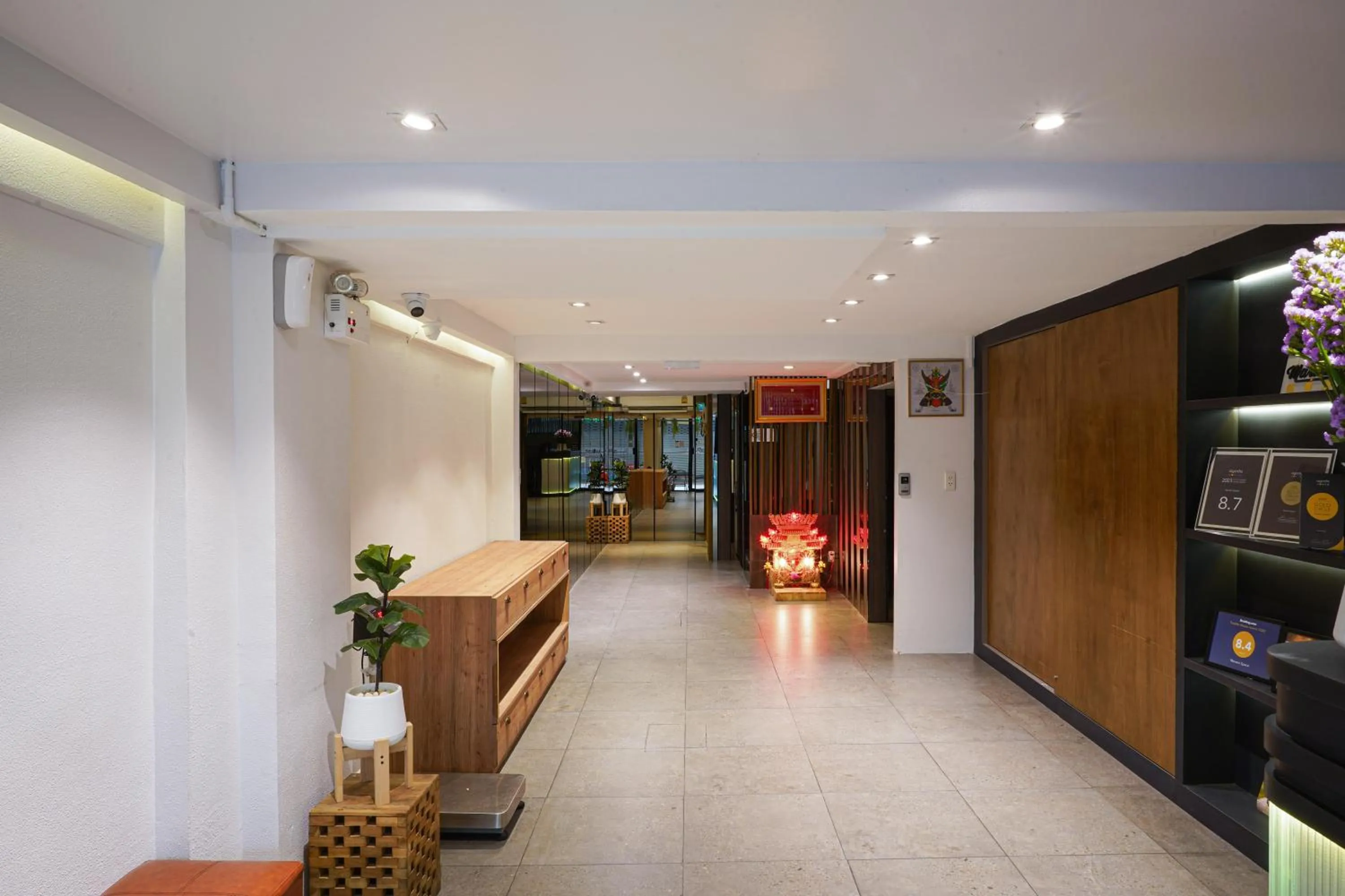 Lobby or reception in Marwin Space