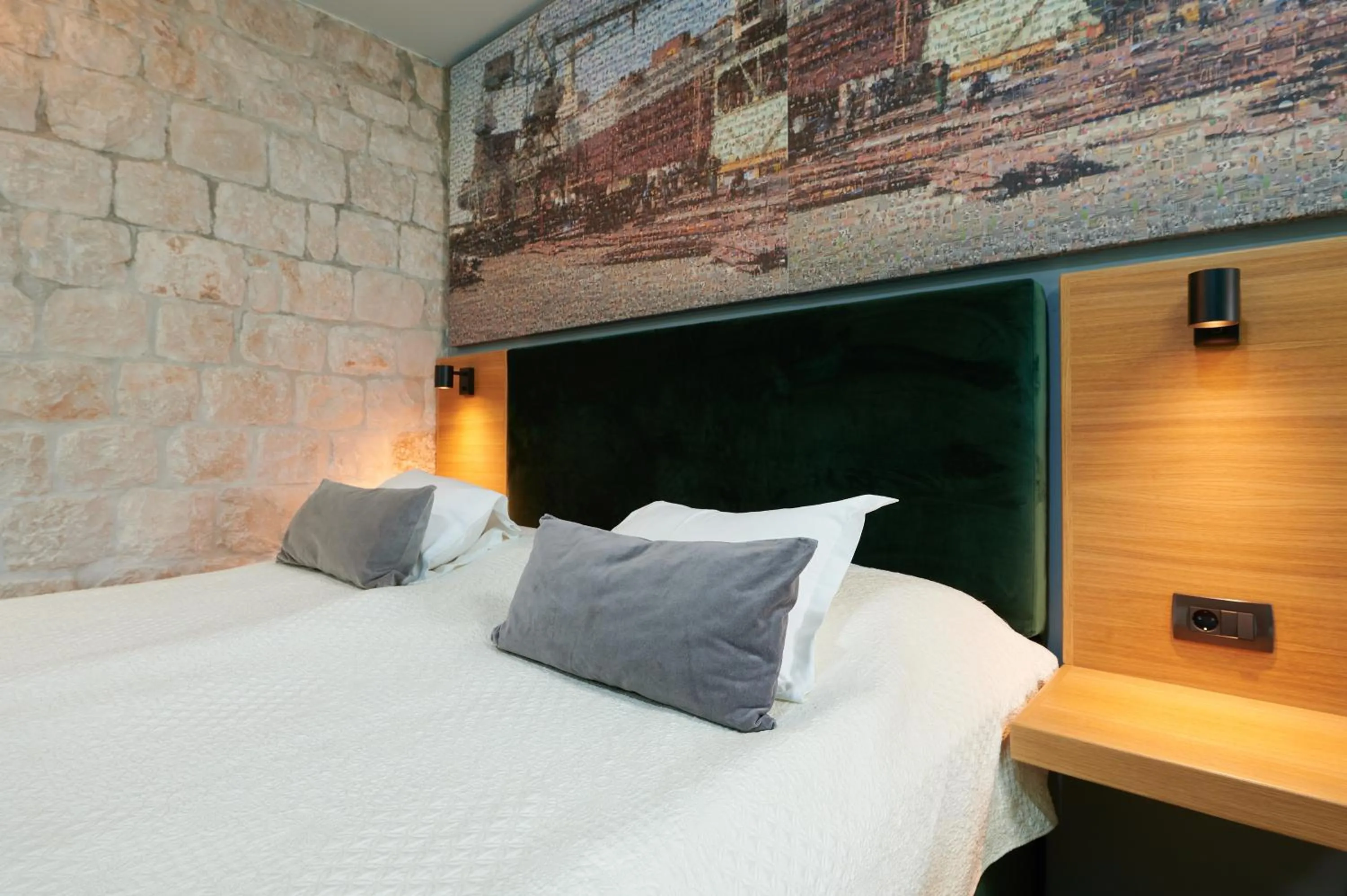 Bed in Domus Maritima