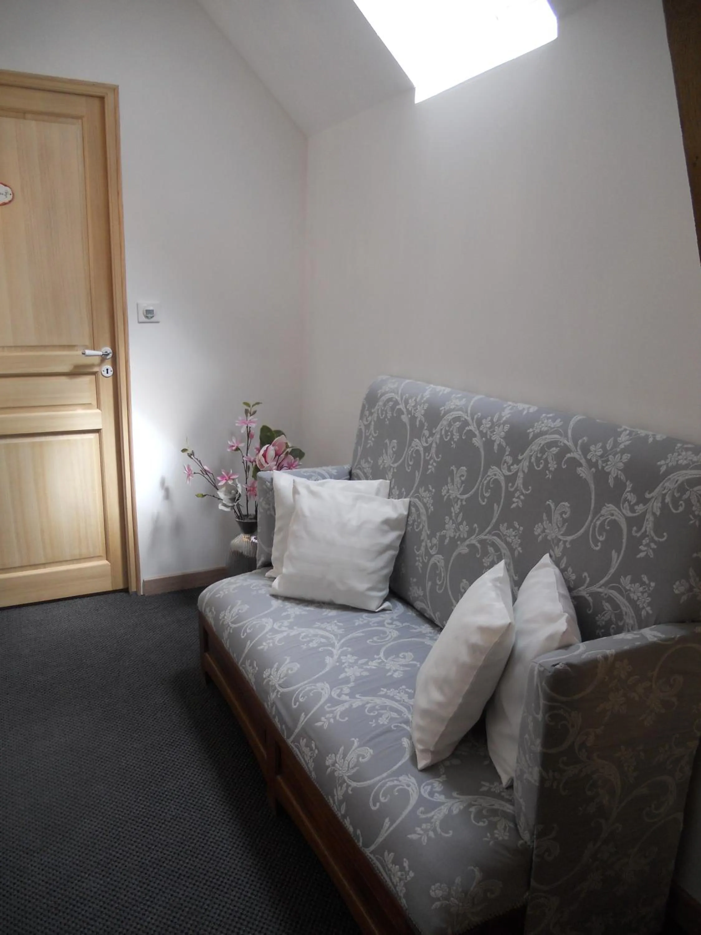 Decorative detail in Les Mille et une Pierres