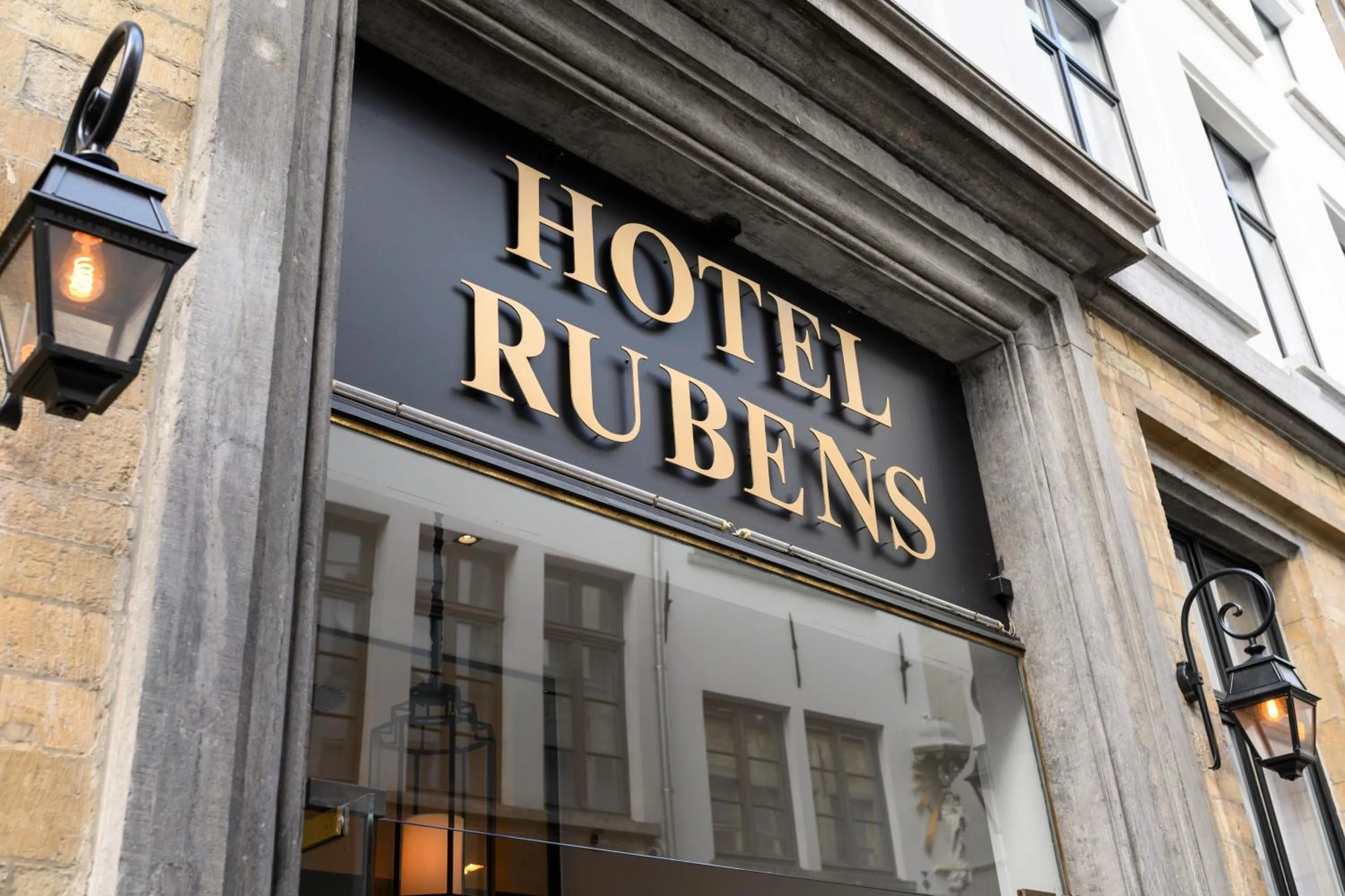 Facade/entrance in Hotel Rubens-Grote Markt