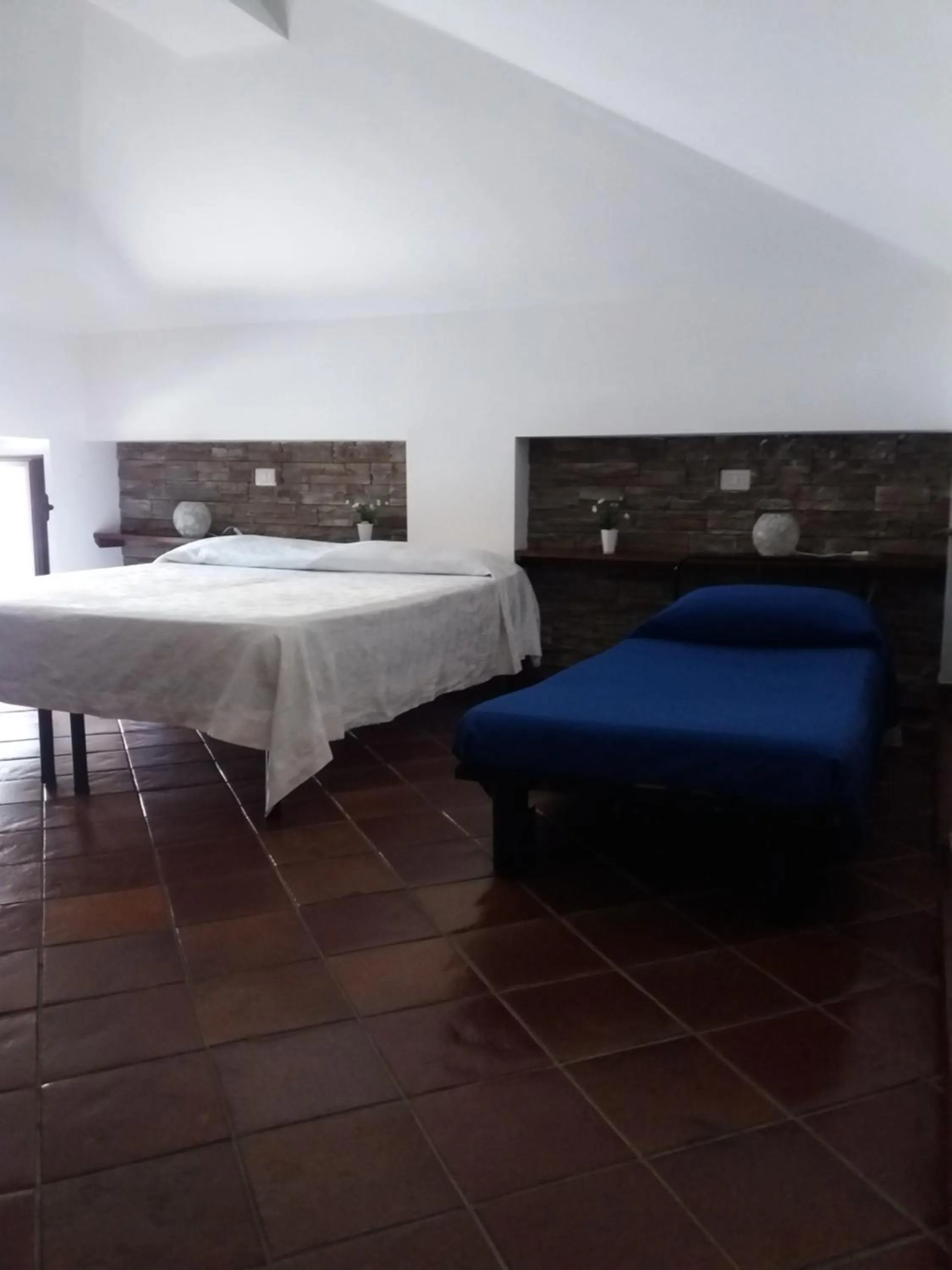 Bed in B&B Glicini