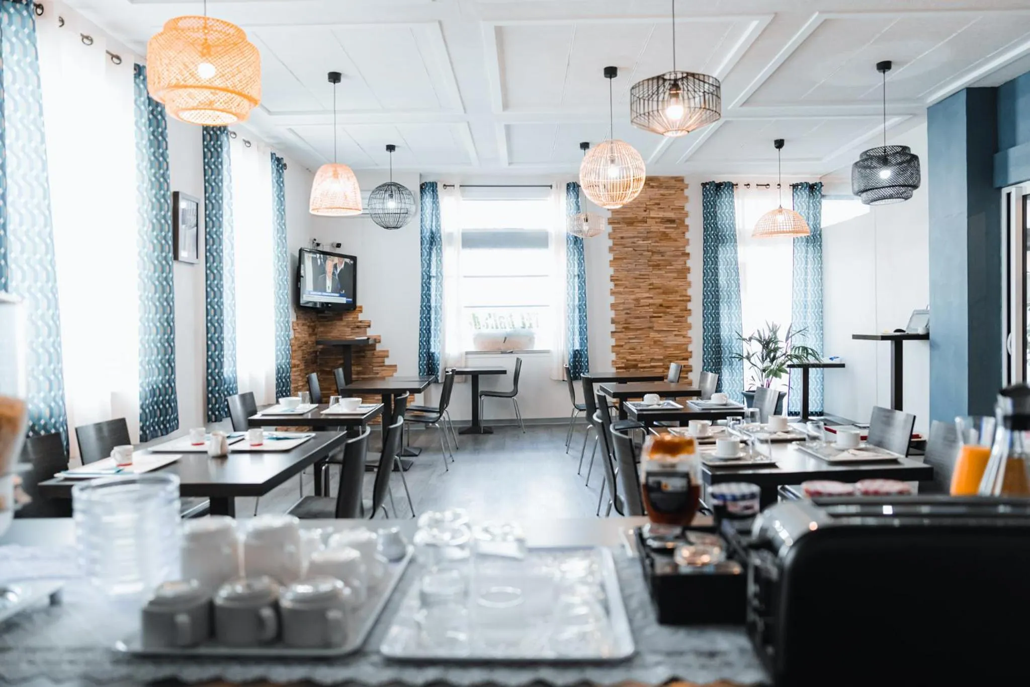 Food and drinks in urban by balladins Perpignan