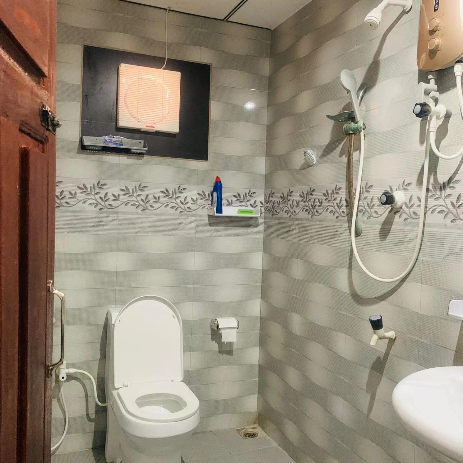 St Anne's Hotel & Restaurant