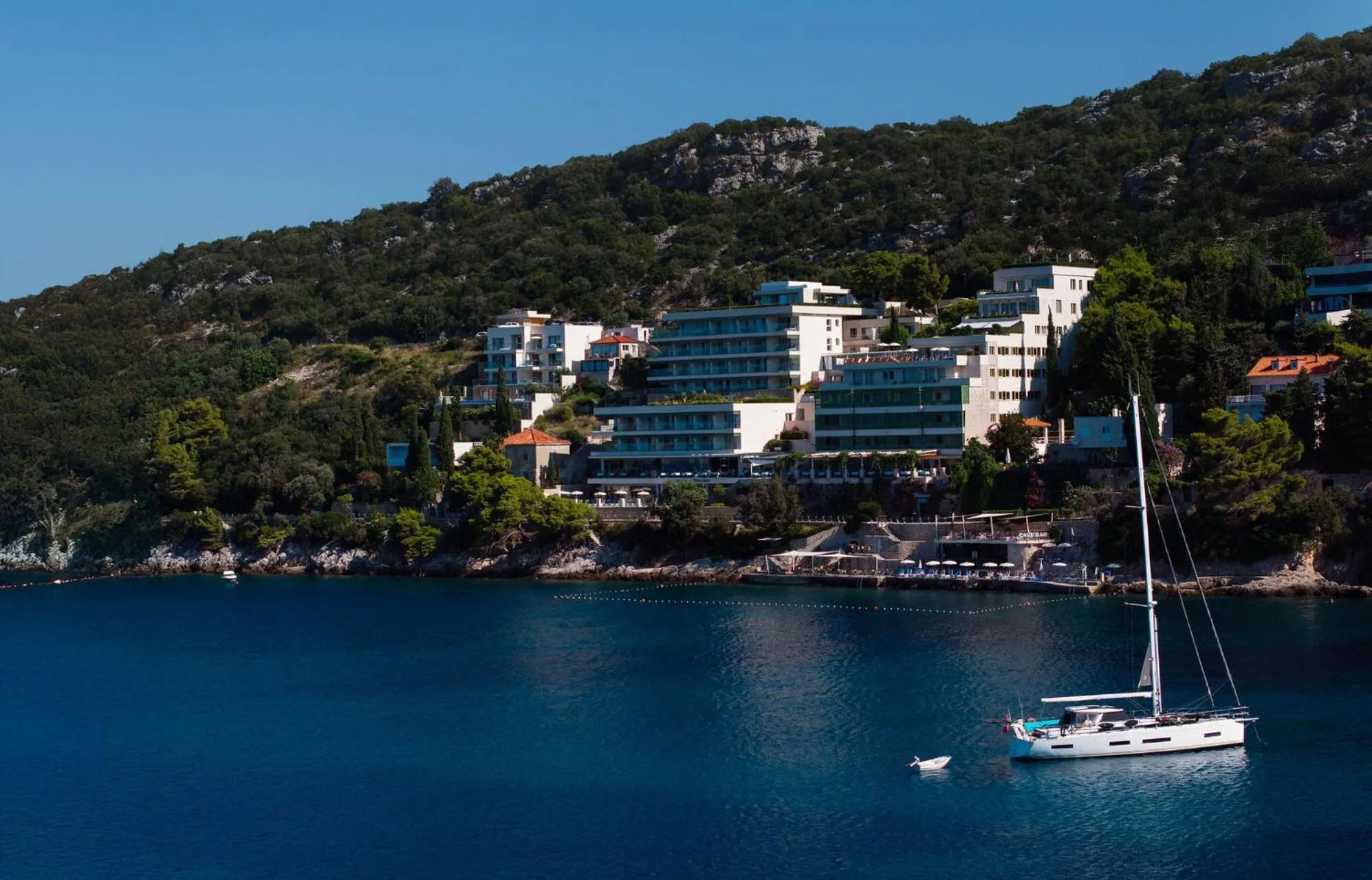 Property building in Hotel More