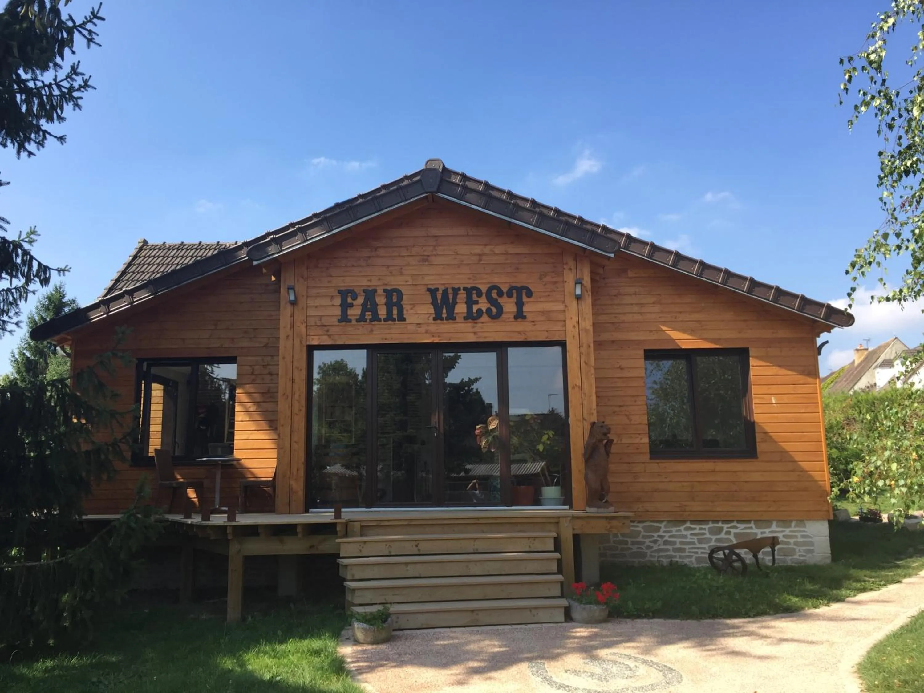 Patio in Les Crinieres En Brie