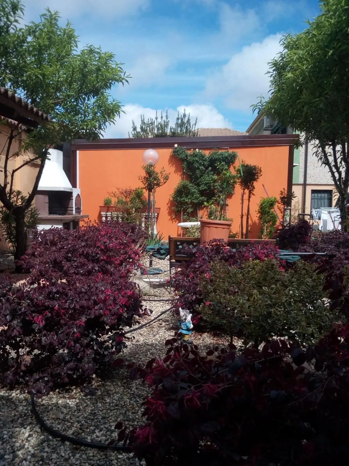 Inner courtyard view in B&B Antica Corte Lombarda