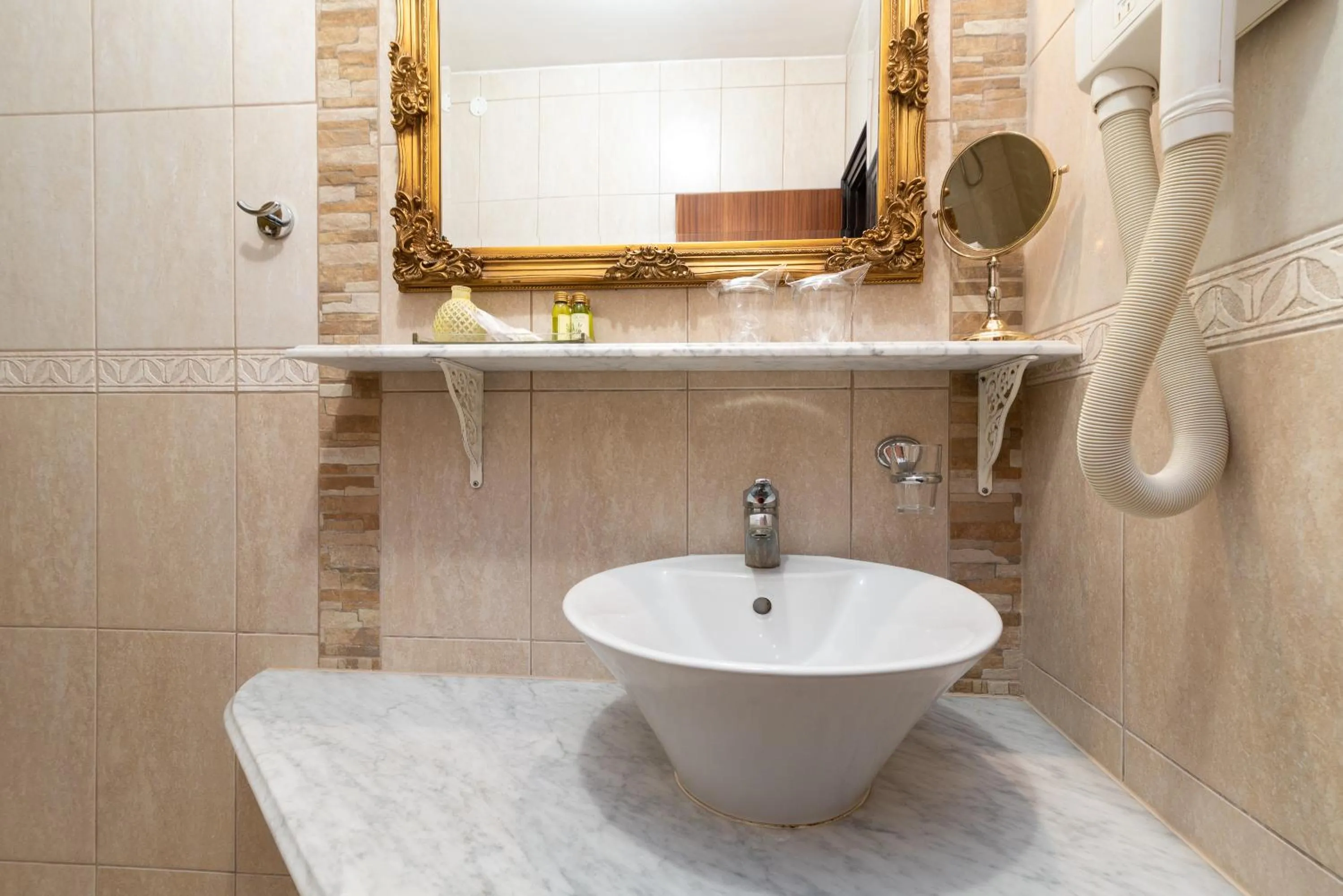 Bathroom in Heritage Hotel Pasike