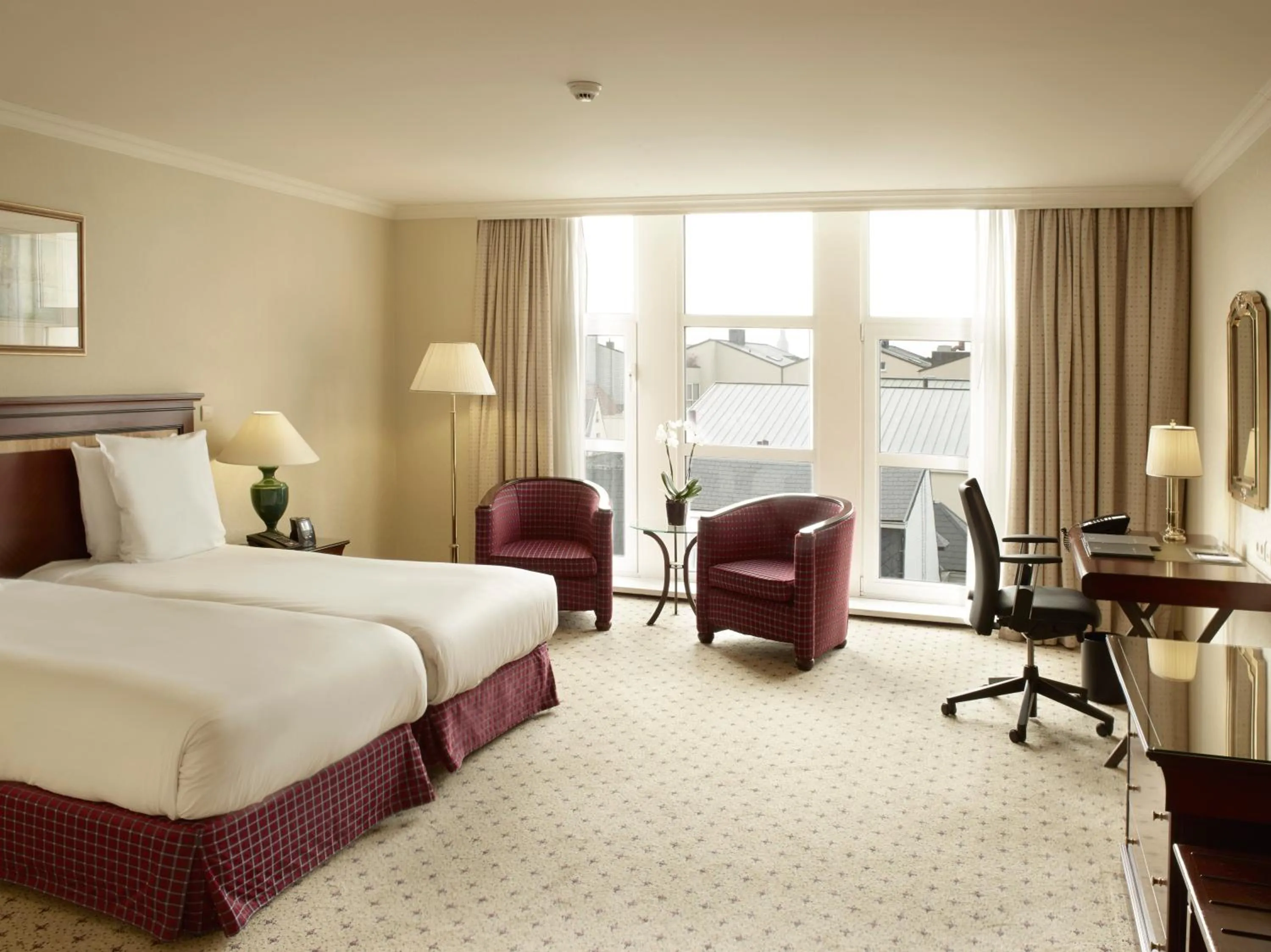 Bedroom, Bed in Hilton Antwerp Old Town