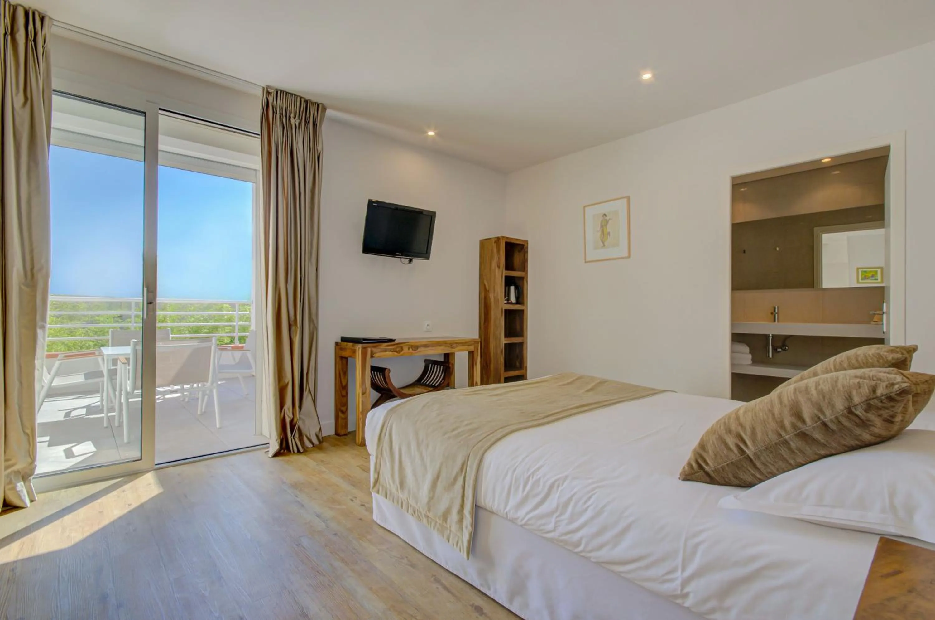 Bed in Le Cottage - Hotel & Spa