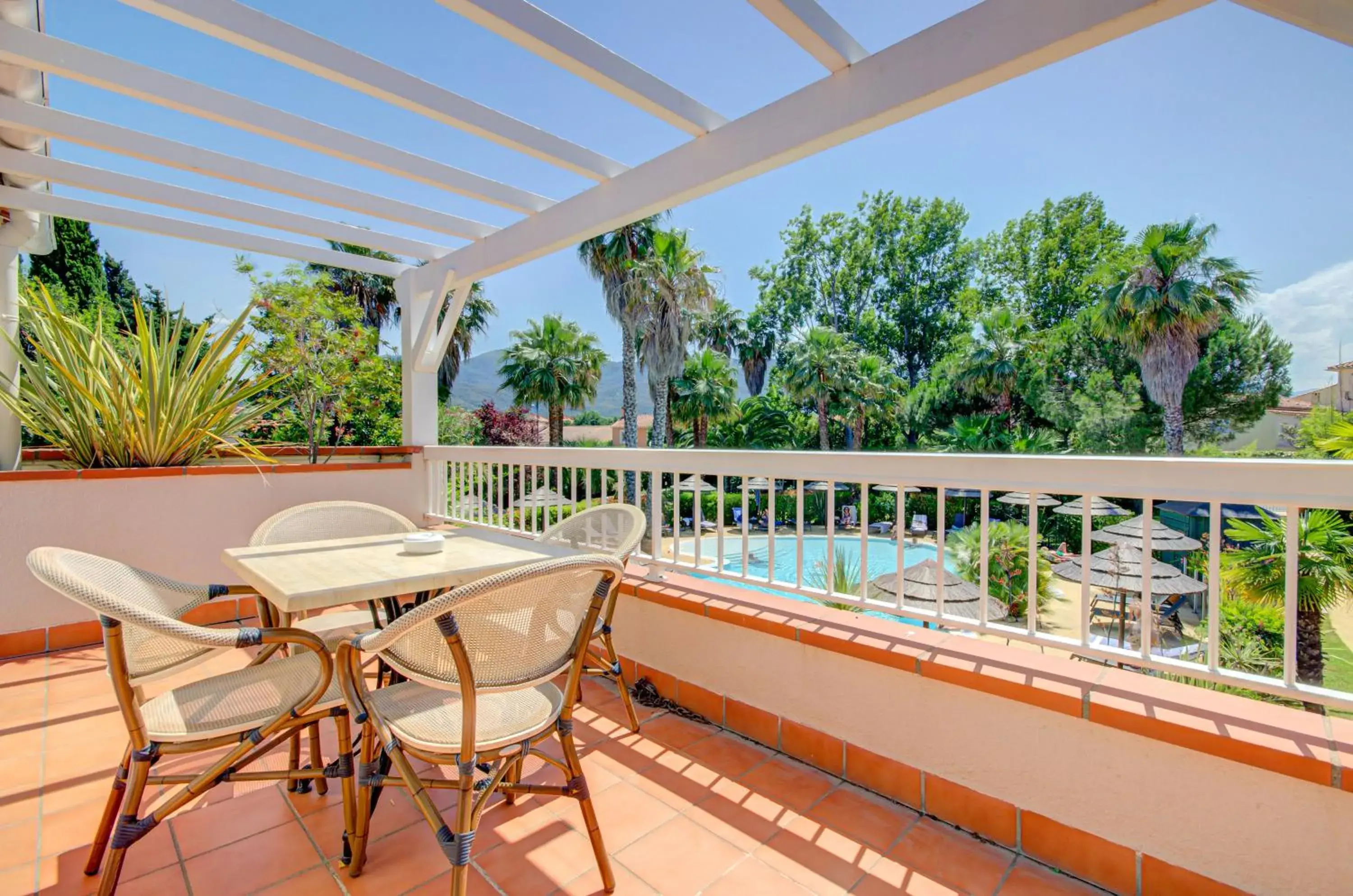 Suite with Terrace - Spa Access in Le Cottage - Hotel & Spa Suite with Terrace - Spa Access in Le Cottage - Hotel & Spa