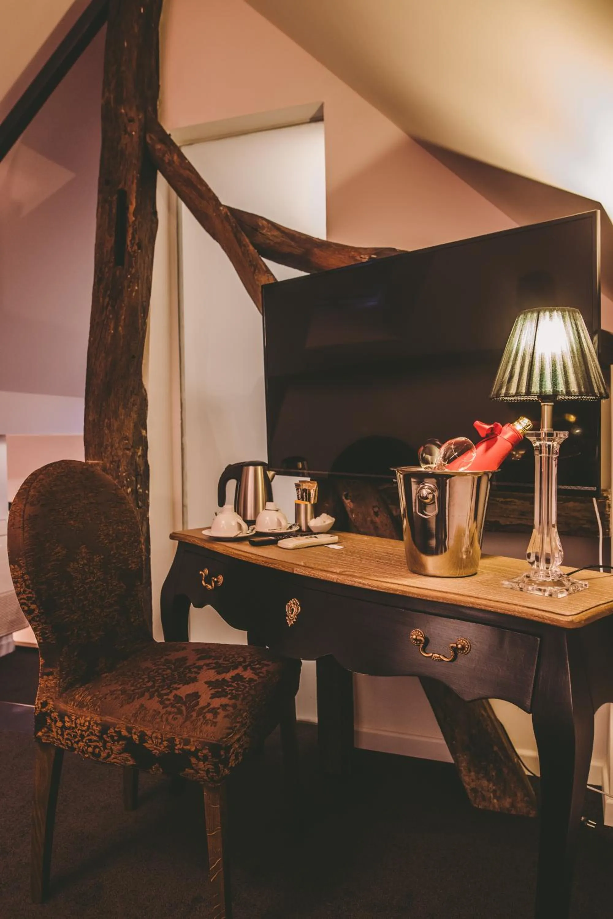 Hôtel Hors-Château - Liège Centre Historique