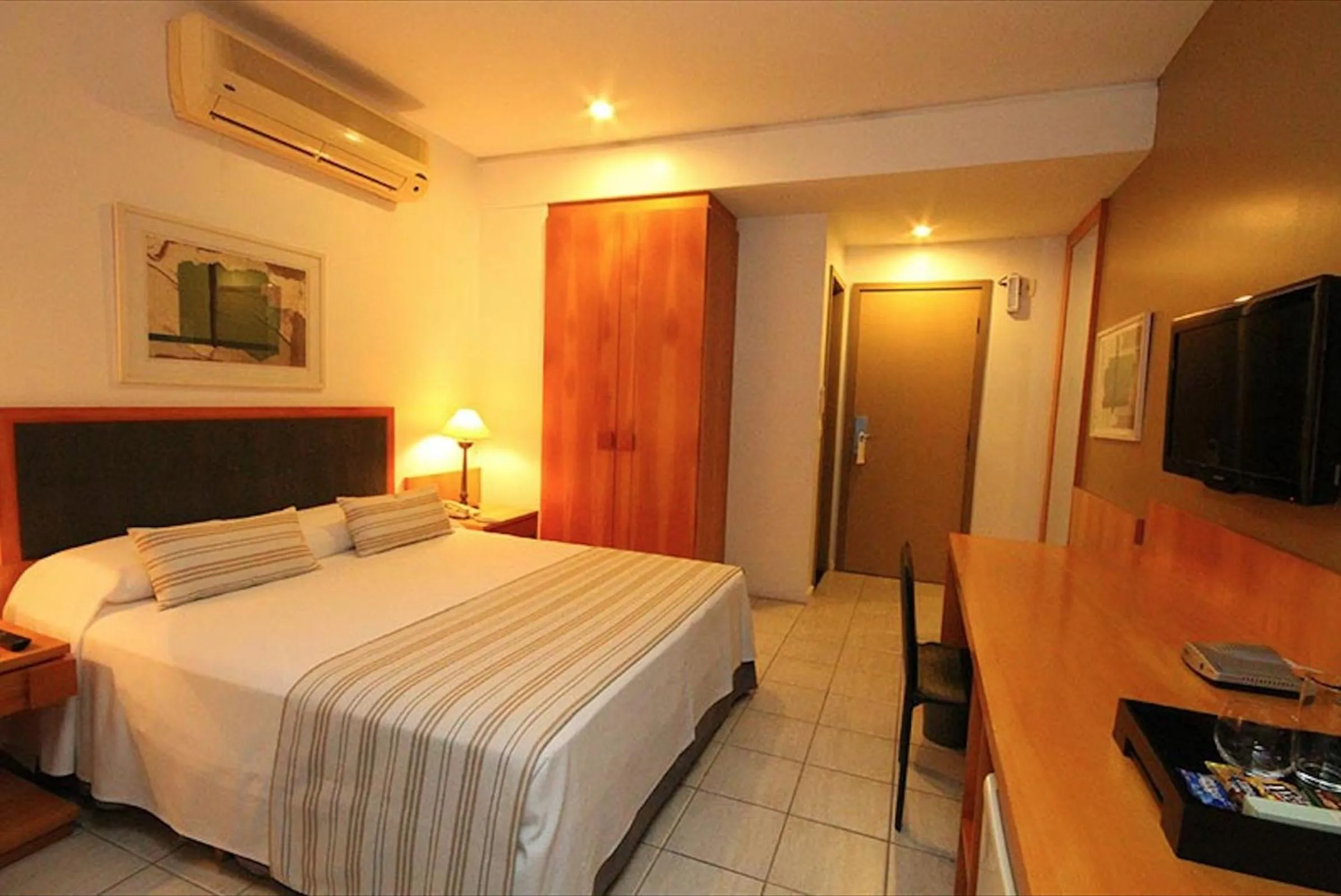 Bed in Beach Apartments - GMT