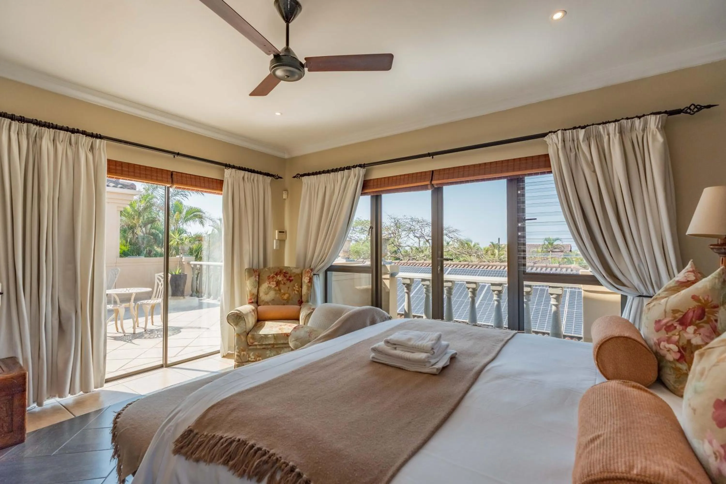 Bedroom, Bed in The Villa Umhlanga