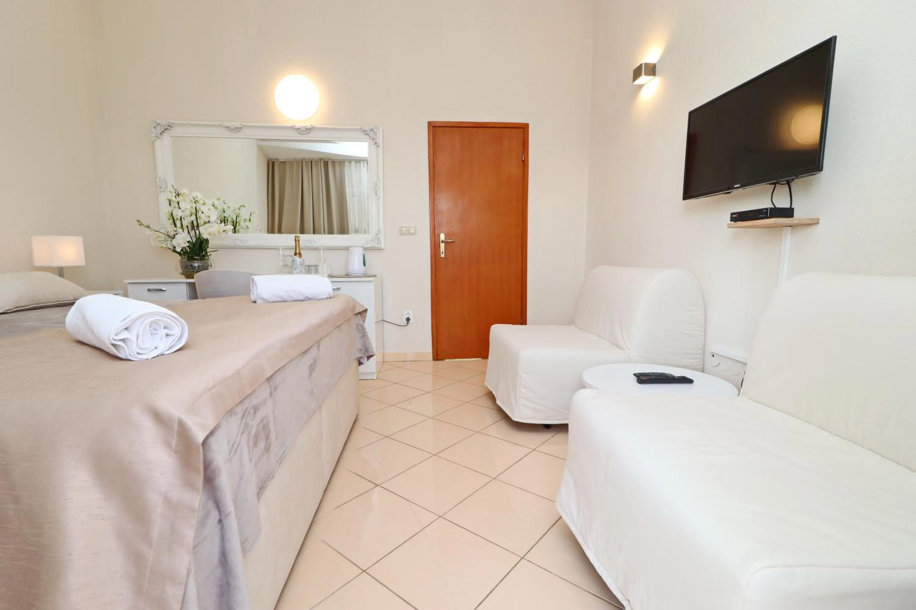 Bedroom, Bed in Hotel Pansion Villa Antonio