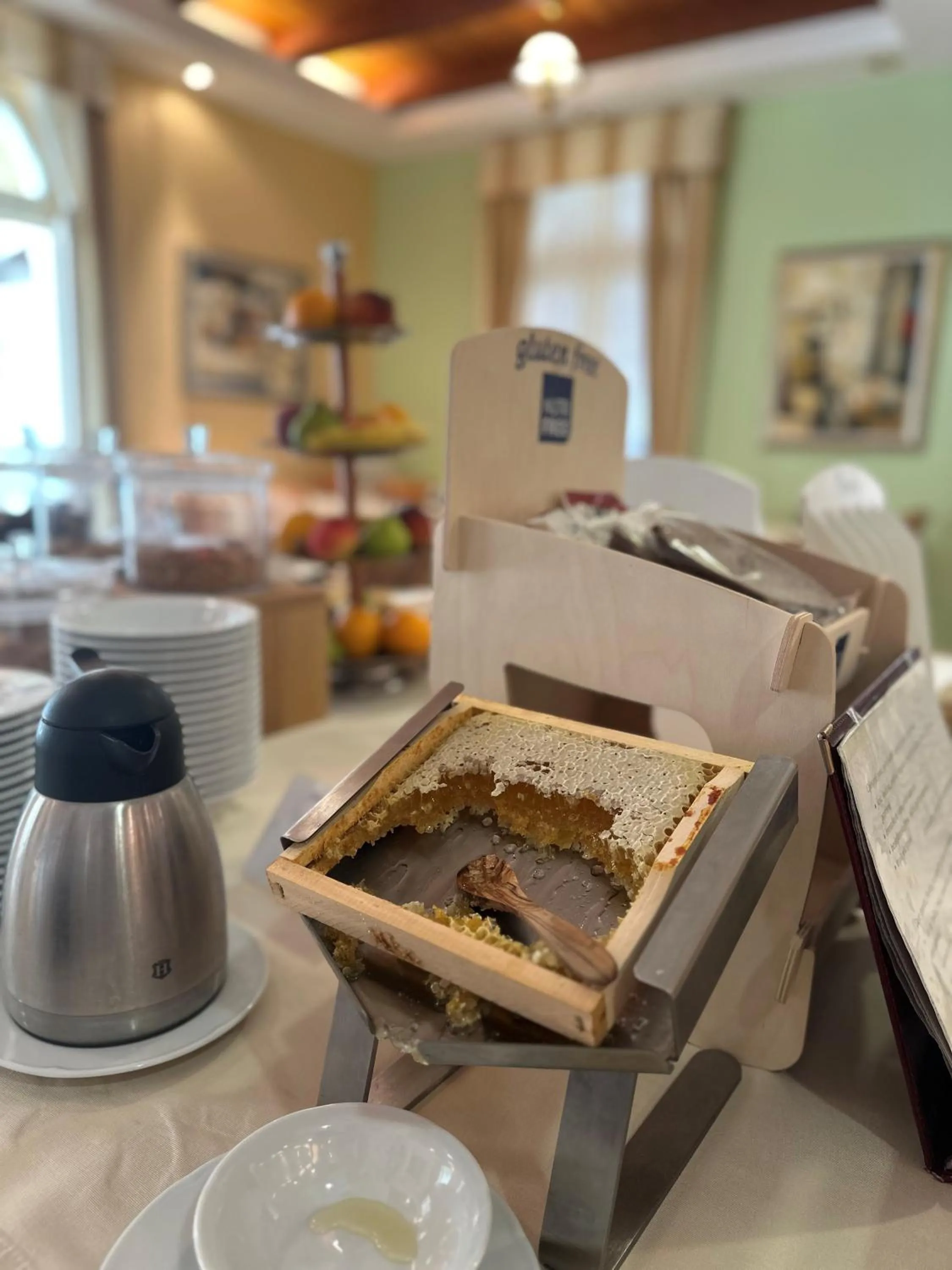 Restaurant/places to eat in Hotel Spongiola