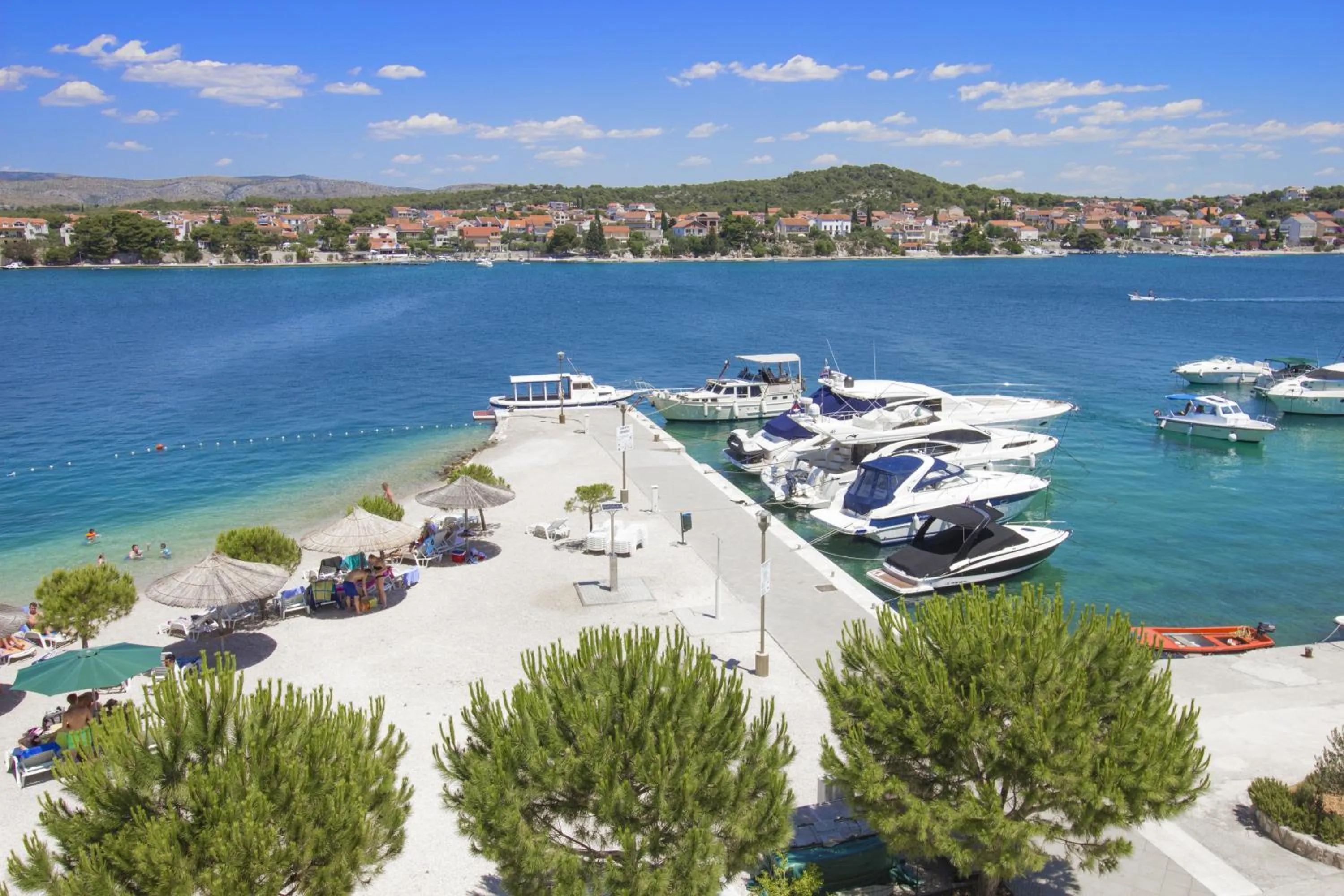 Beach in Hotel Spongiola
