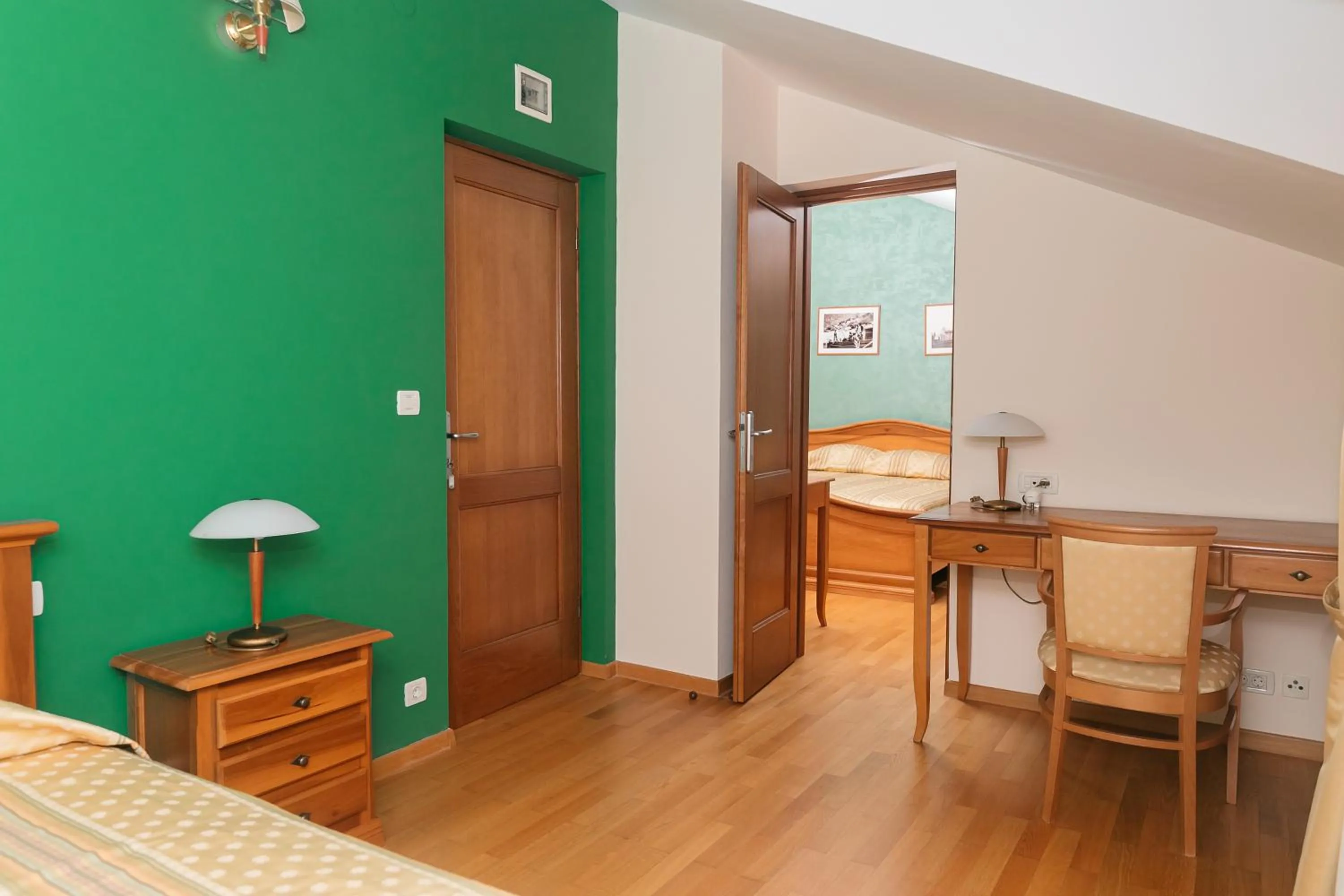 Photo of the whole room, Bed in Hotel Spongiola