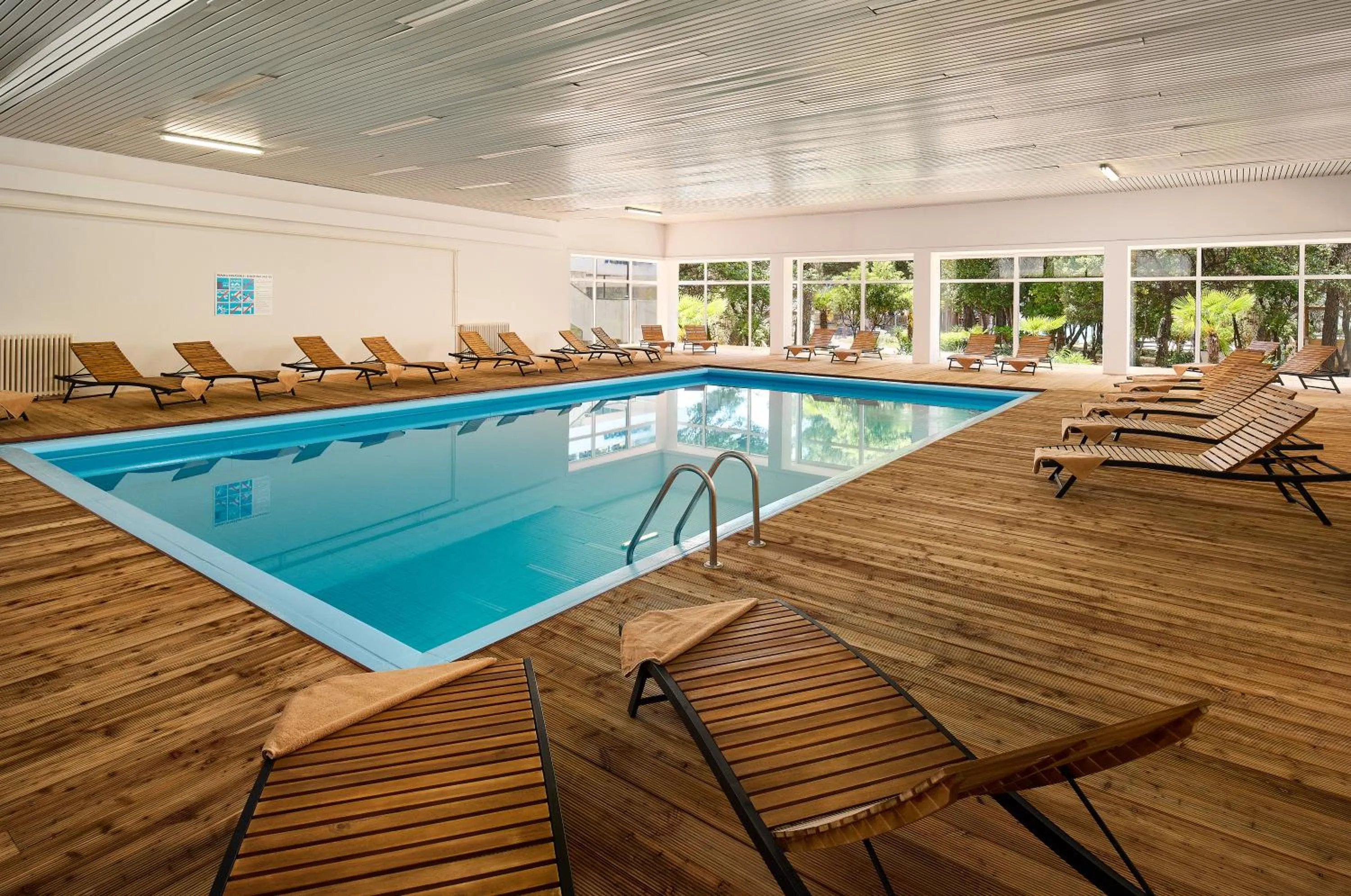 Swimming pool in Hotel Imperial