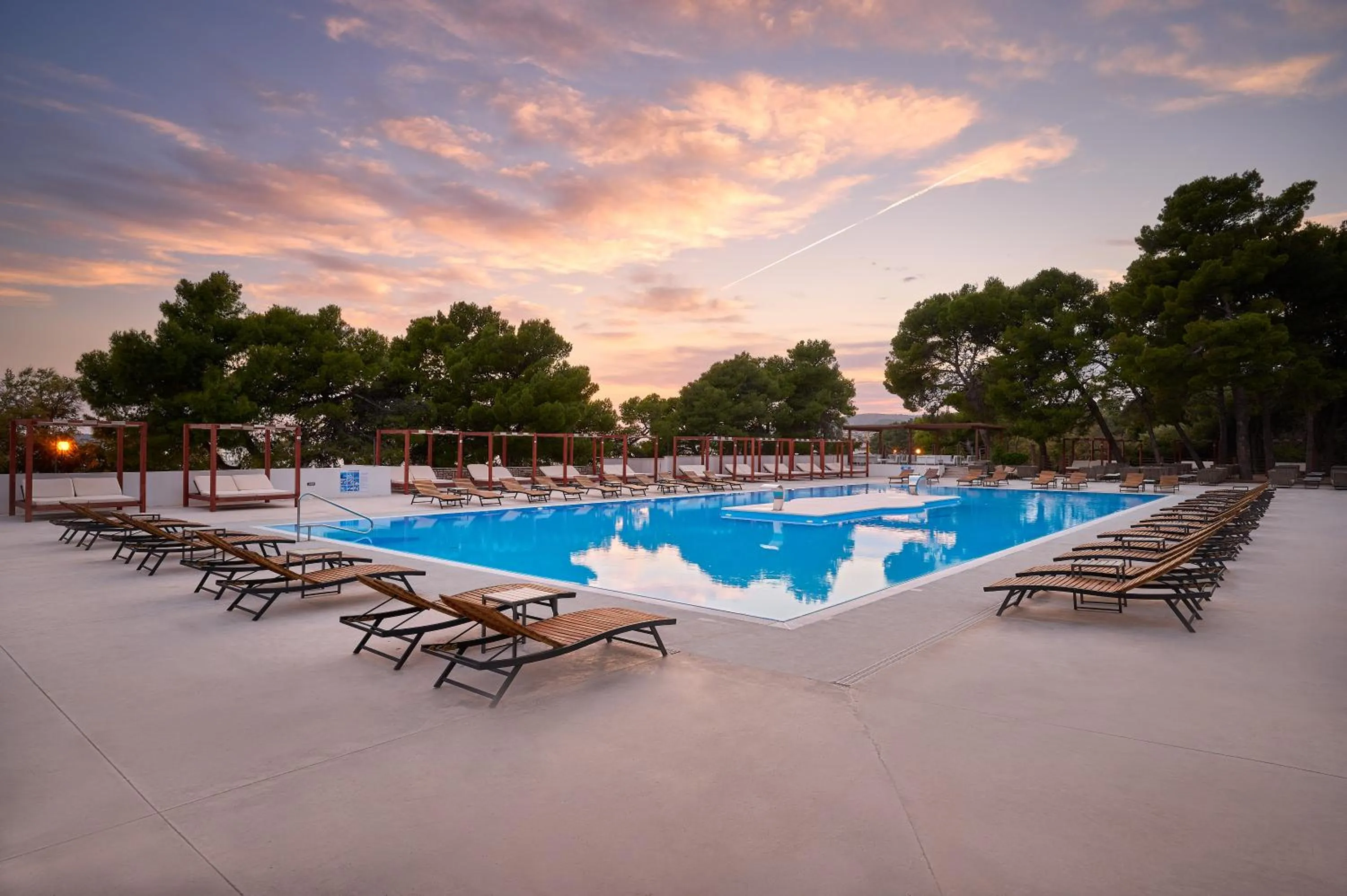 Pool view in Hotel Imperial