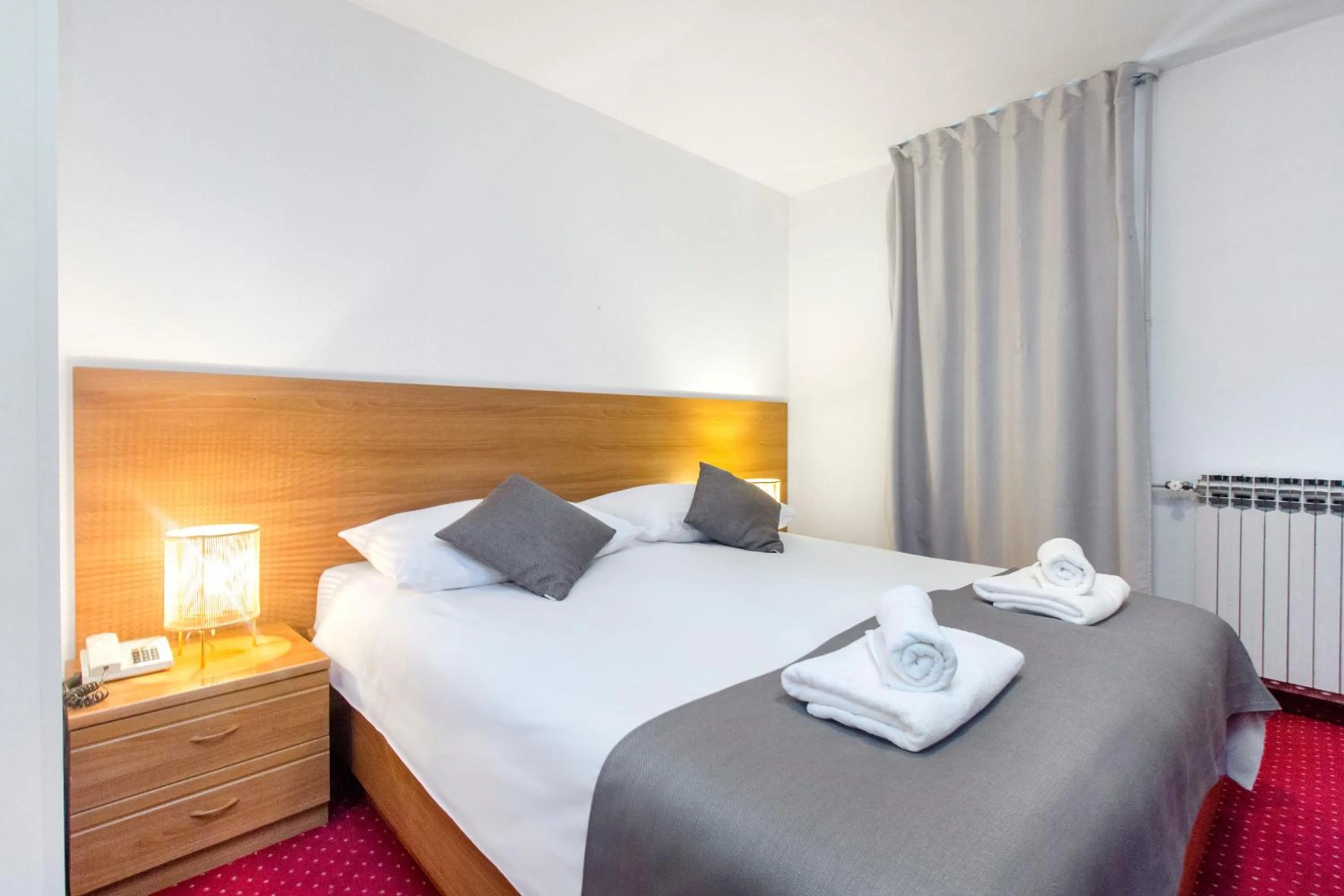 Bed in Hotel Jadran Šibenik