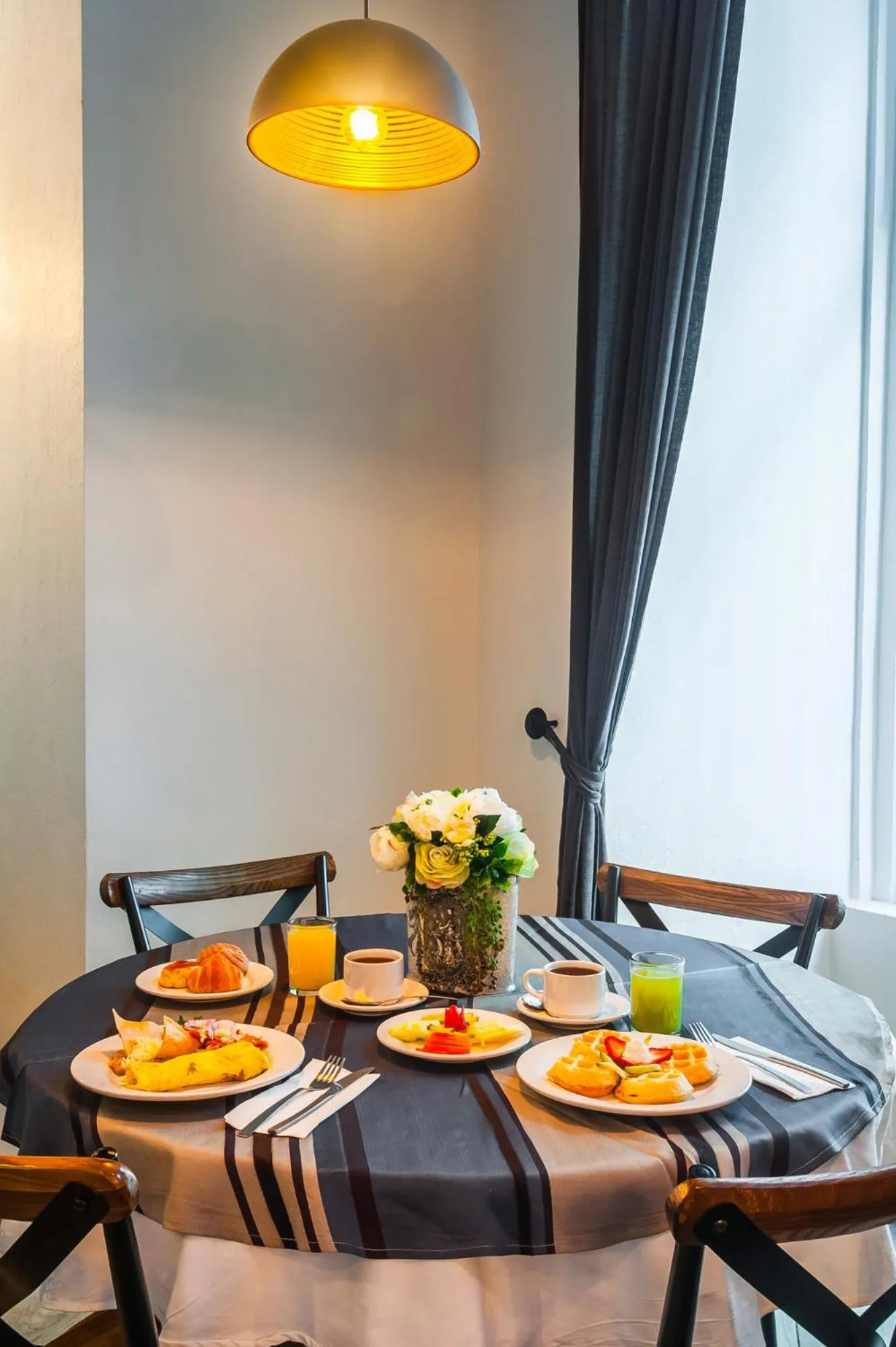 Restaurant/places to eat in Hotel Real Maestranza