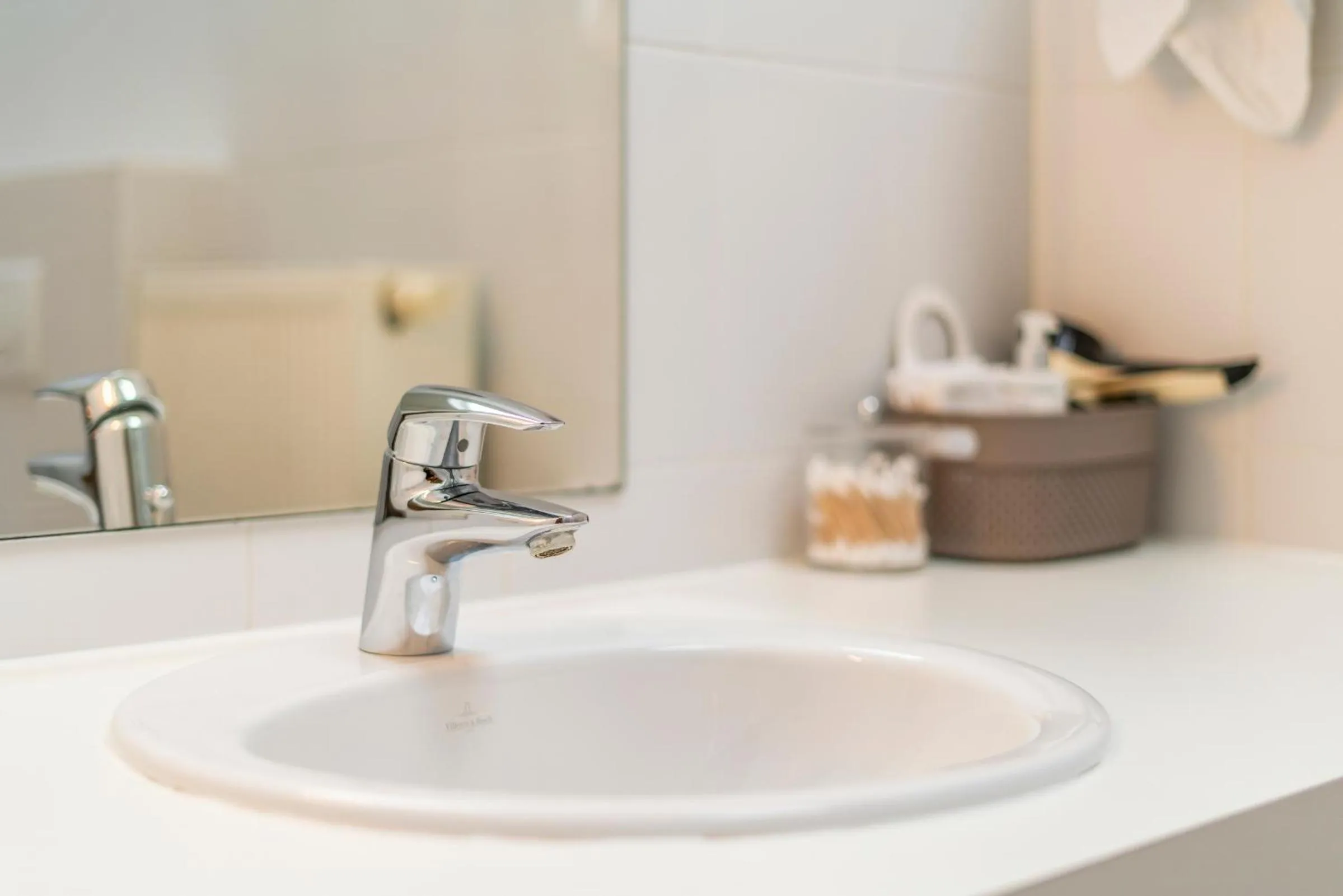 Bathroom in Elckerlyck Inn Hotel