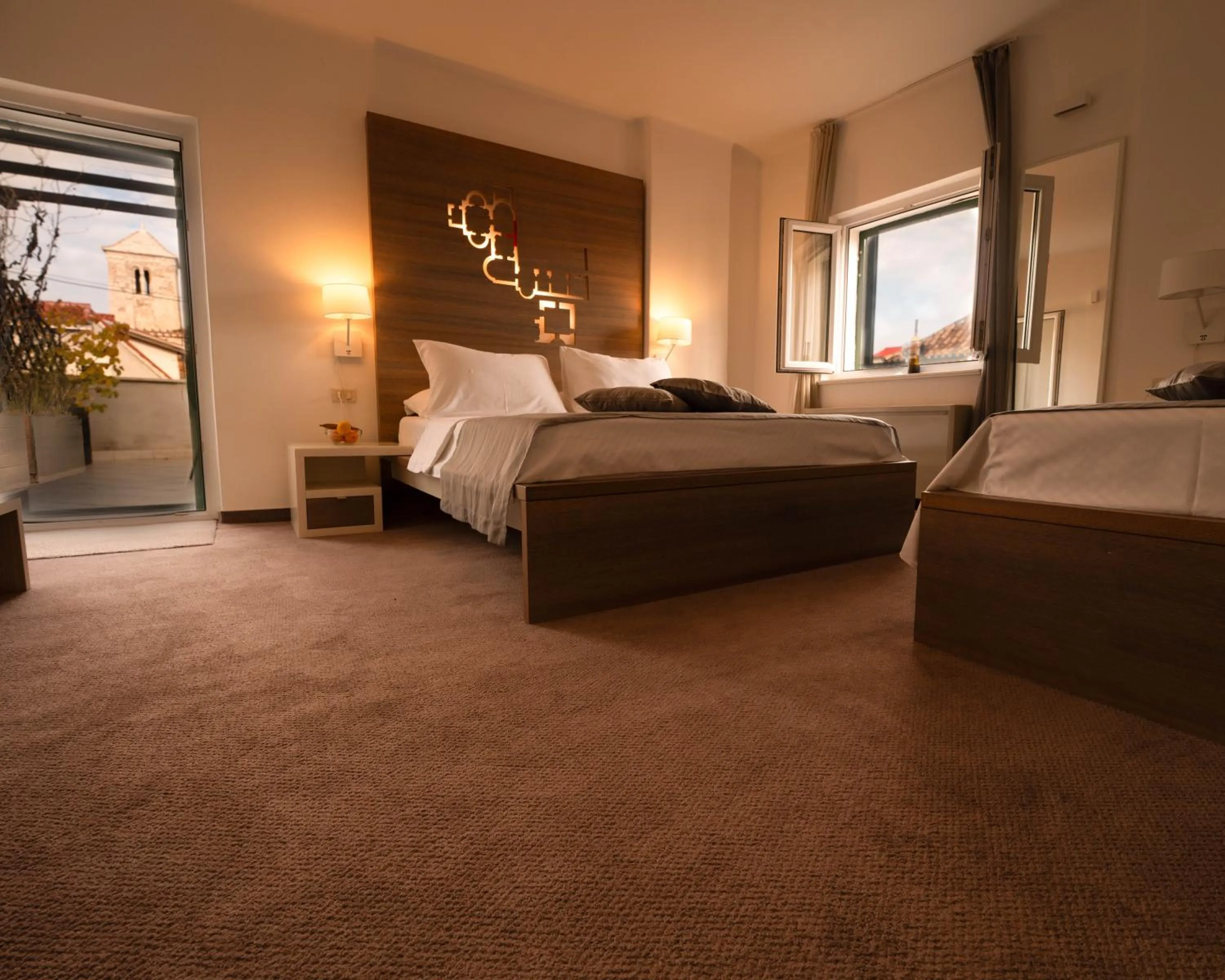 Bed in Slavija Culture Heritage Hotel