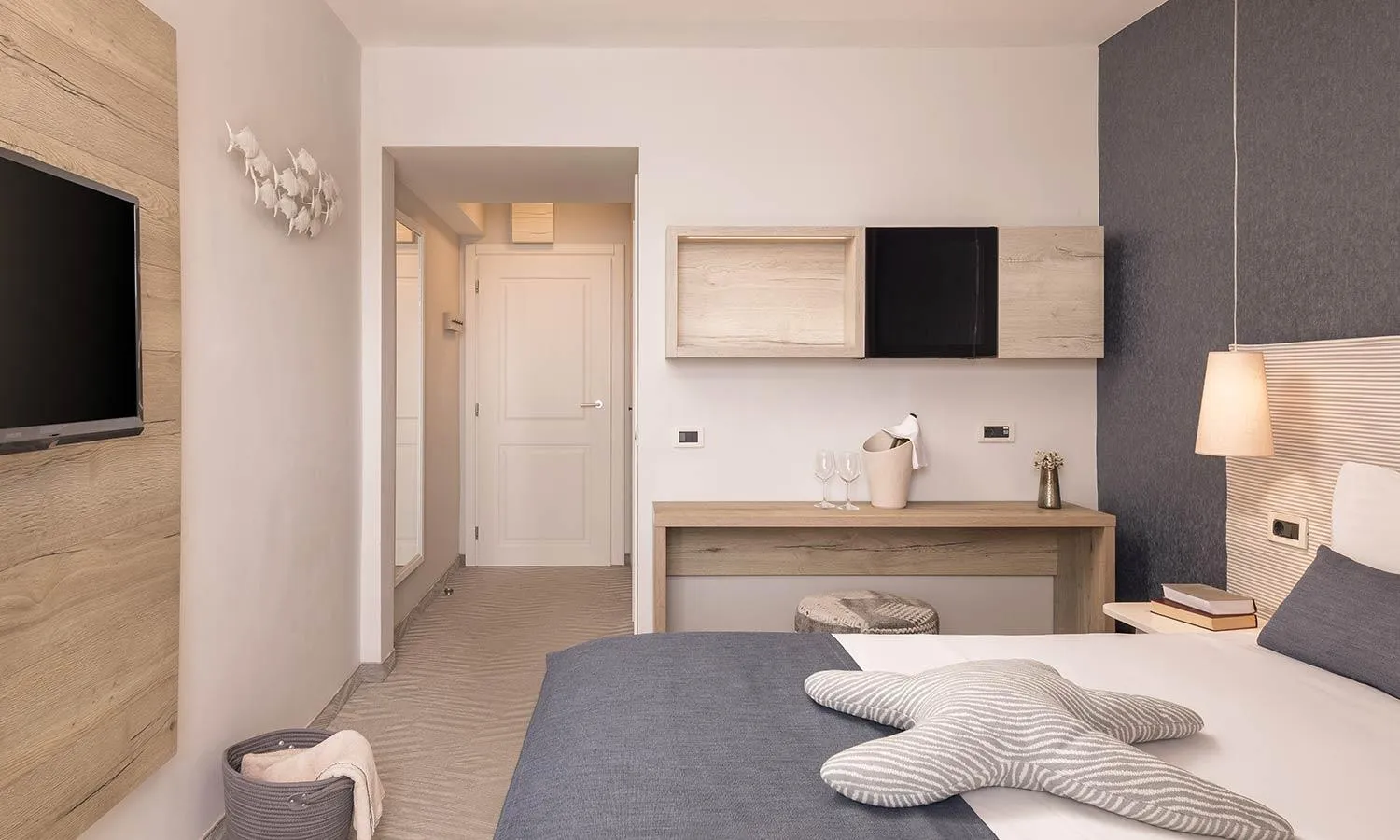 Photo of the whole room, Bed in Aminess Younique Lume Hotel