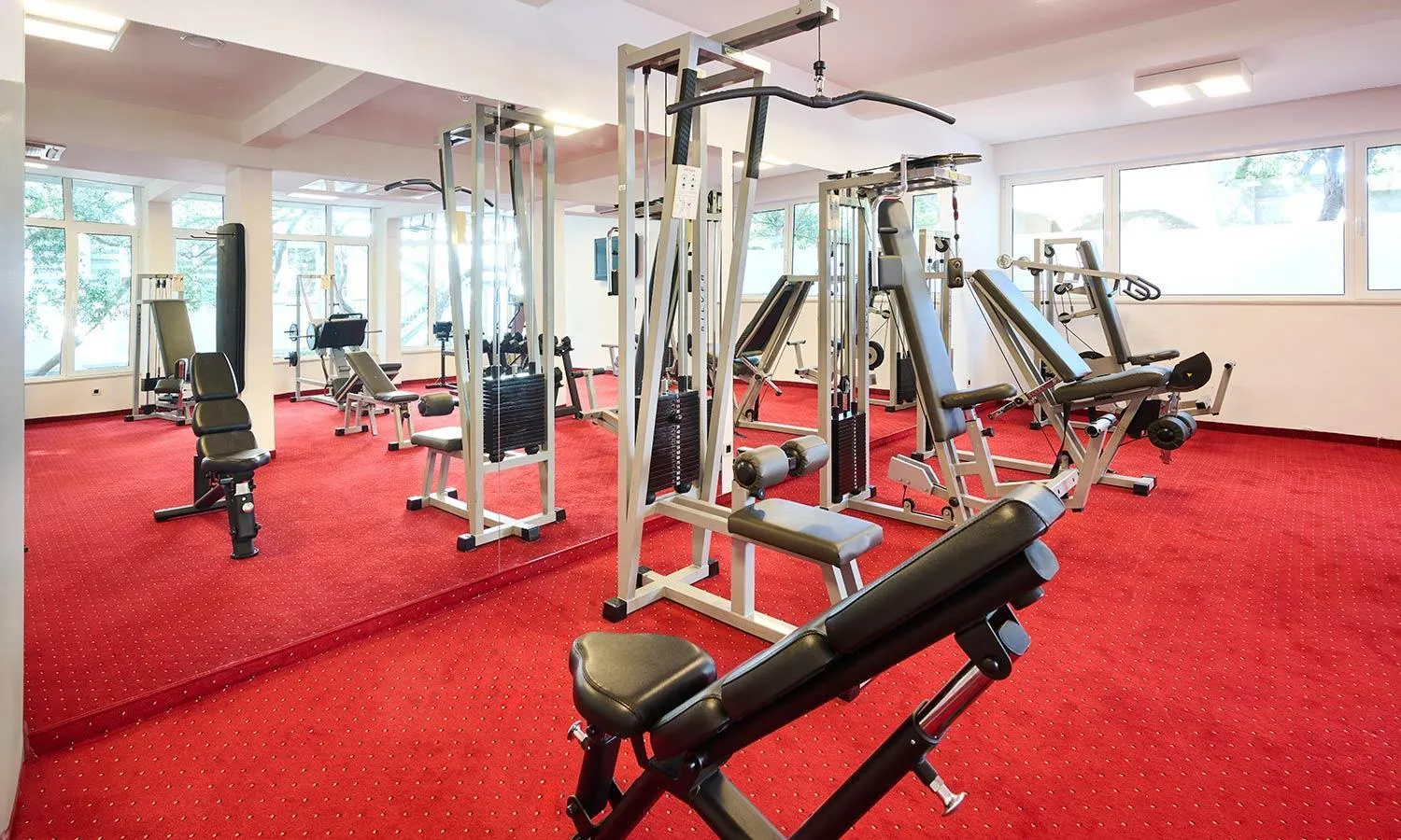 Fitness centre/facilities in Aminess Younique Lume Hotel