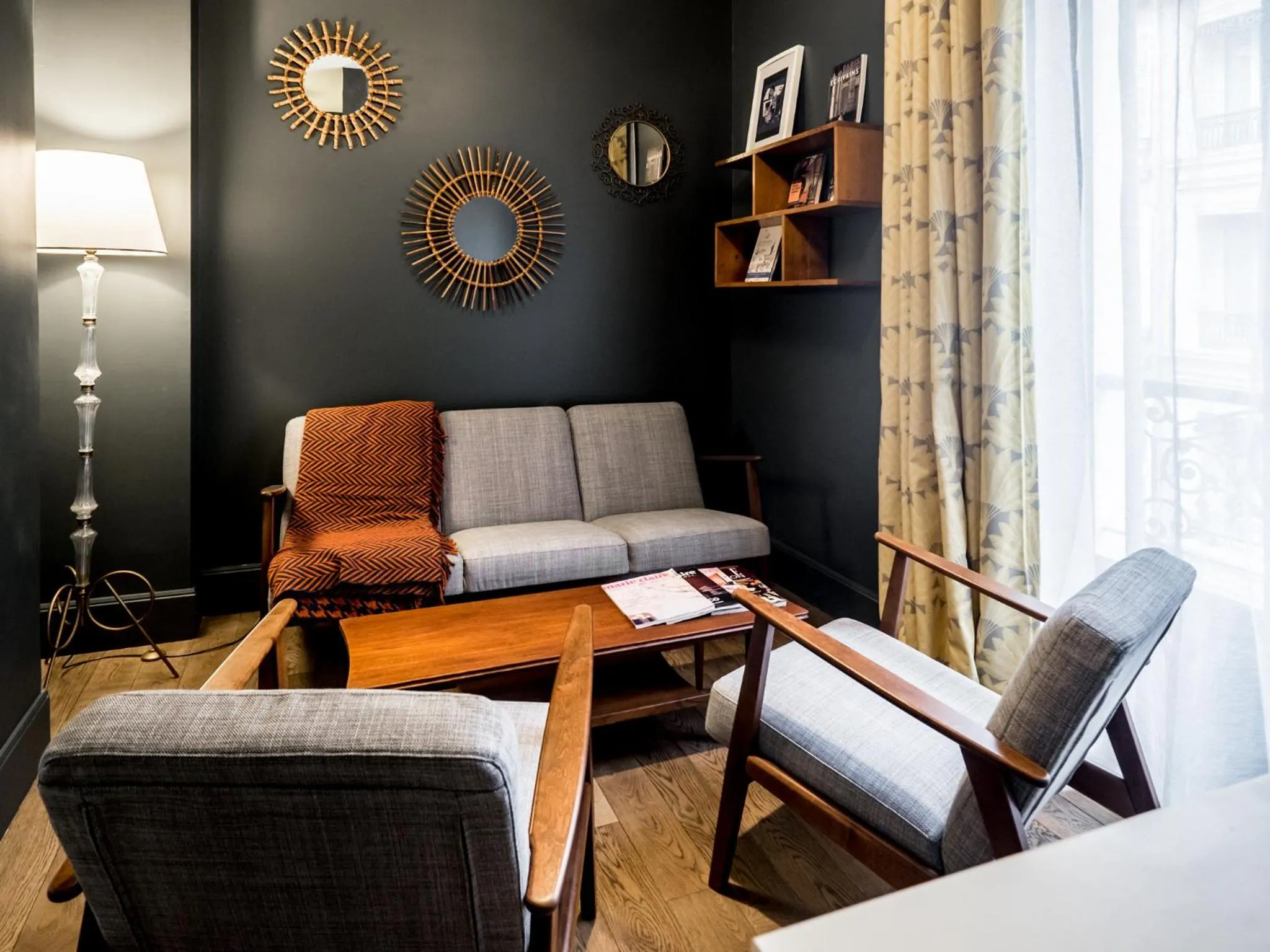 Seating area in 1er Etage SoPi-Montmartre