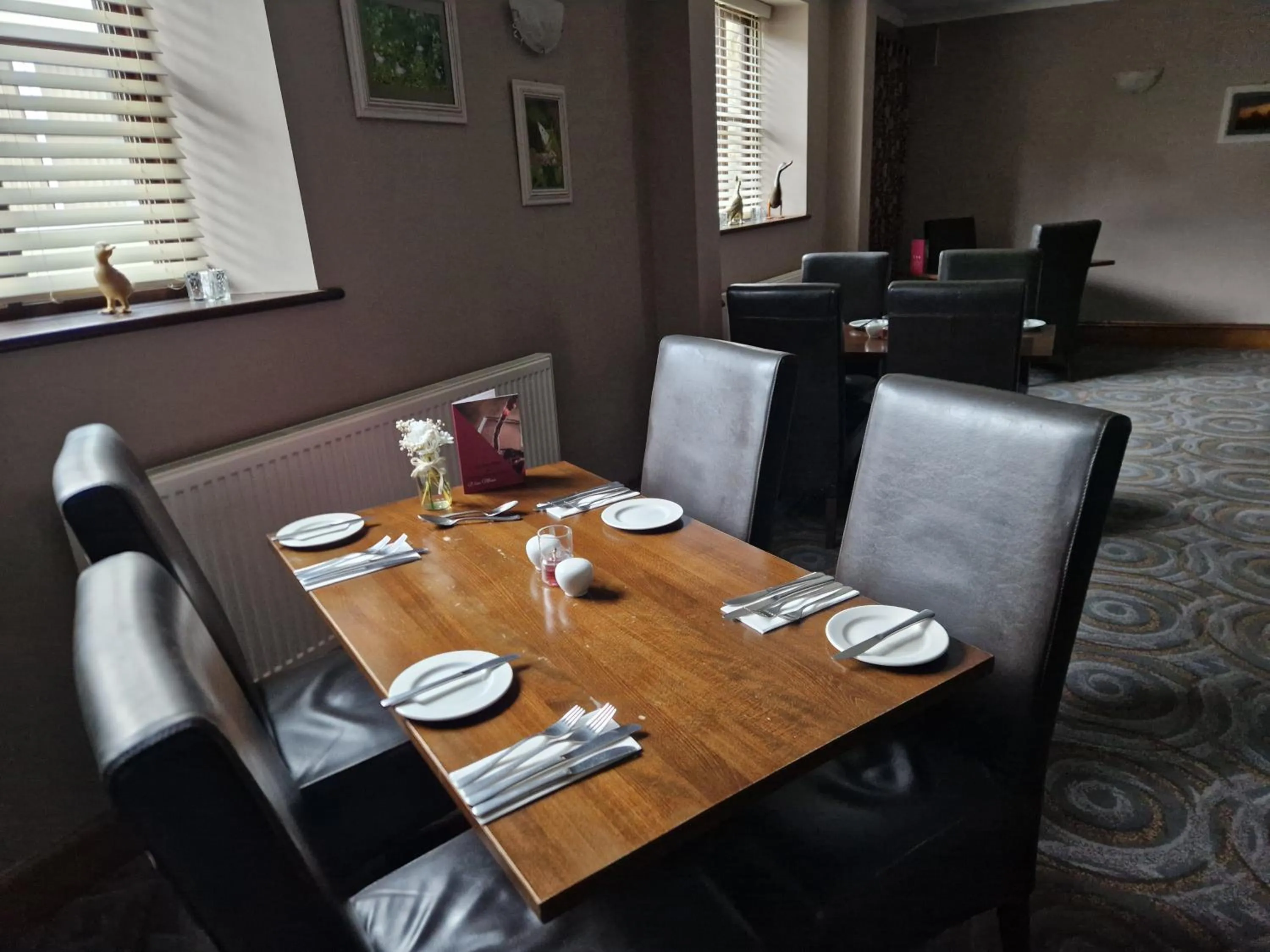 Restaurant/places to eat in The Swan Hotel