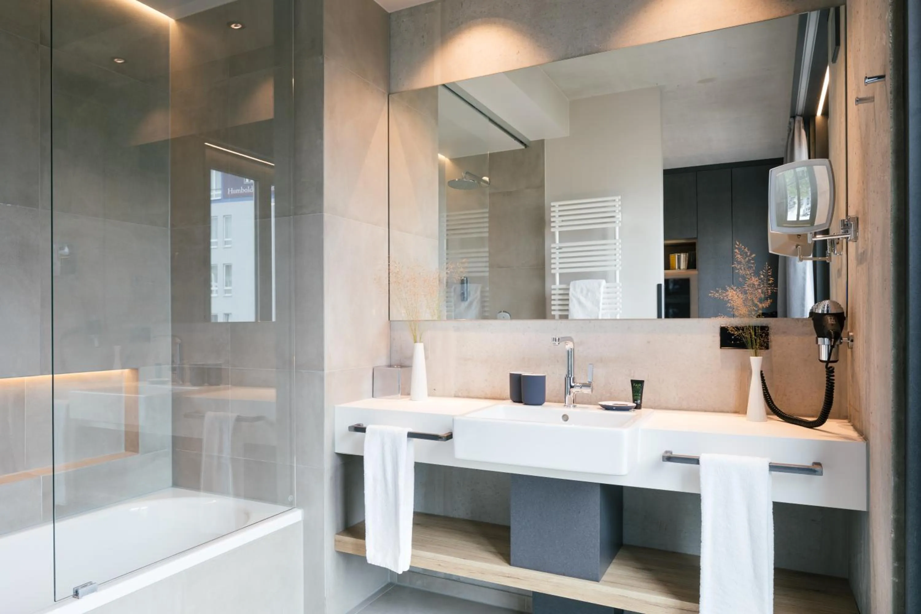 Bathroom in Downtown Apartments Mitte