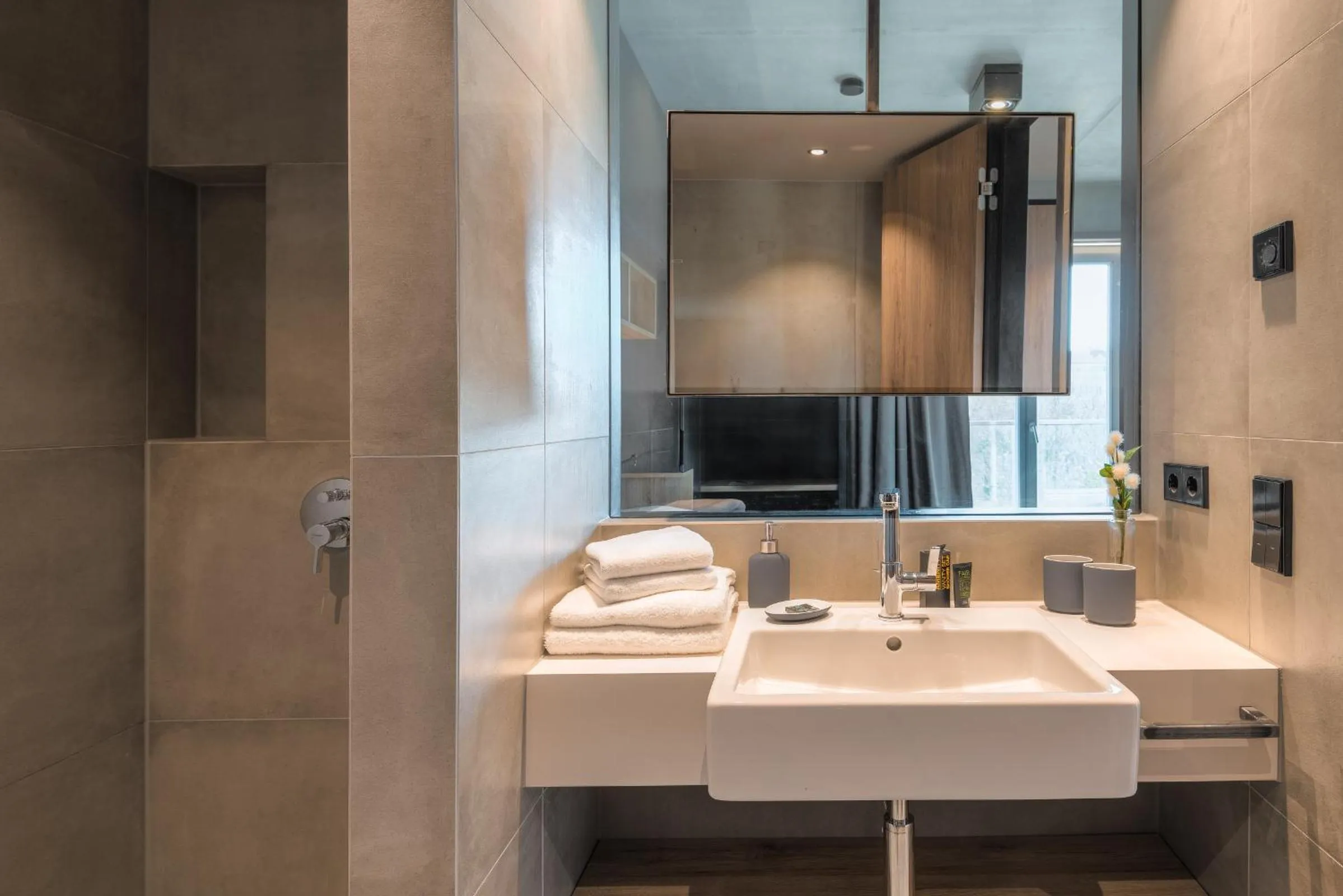 Shower in Downtown Apartments Mitte