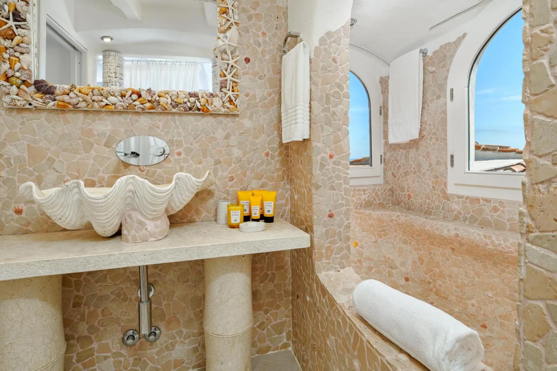 Bathroom in Villa Anna