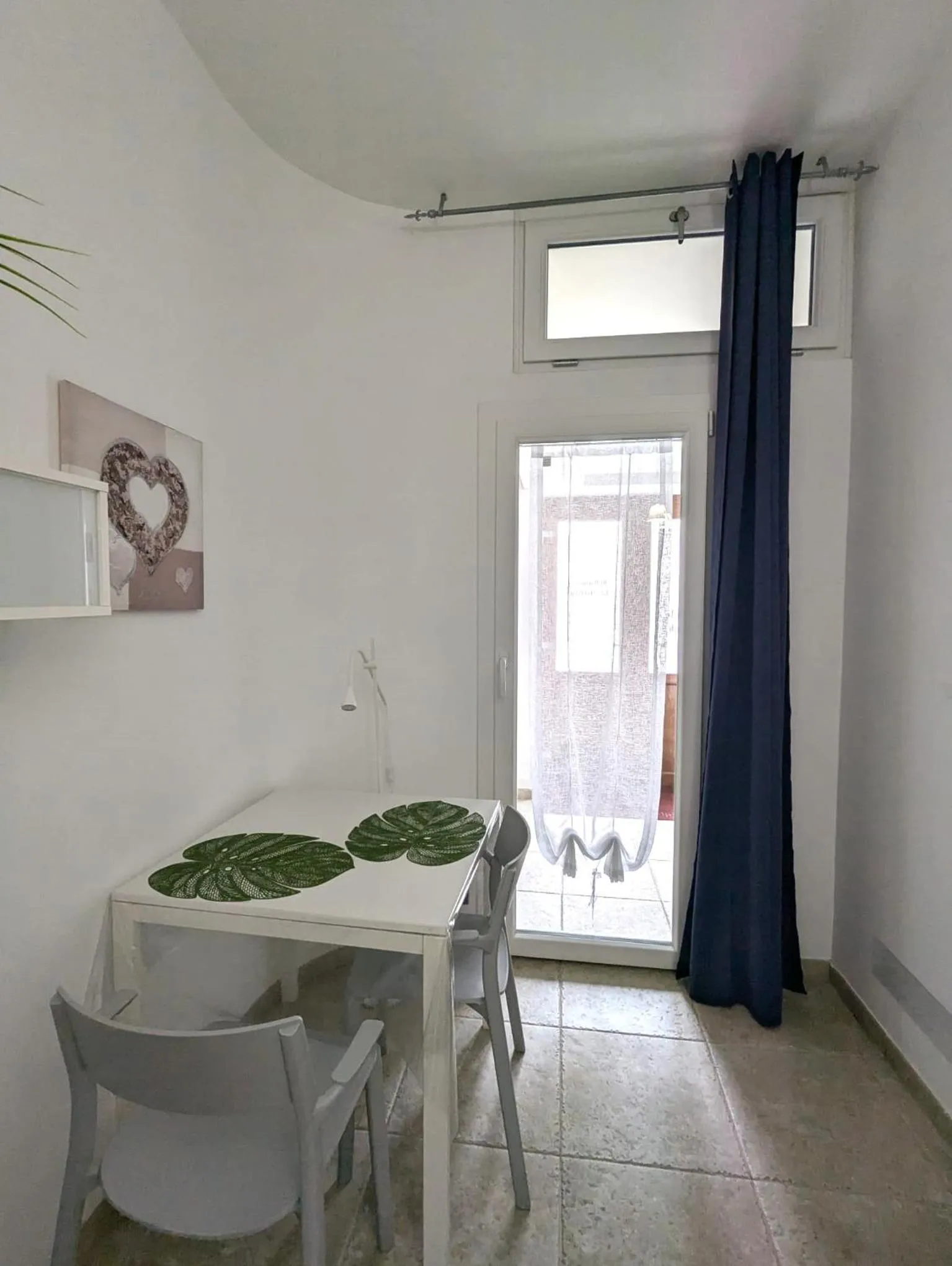 Bedroom in Il Peccato Originale