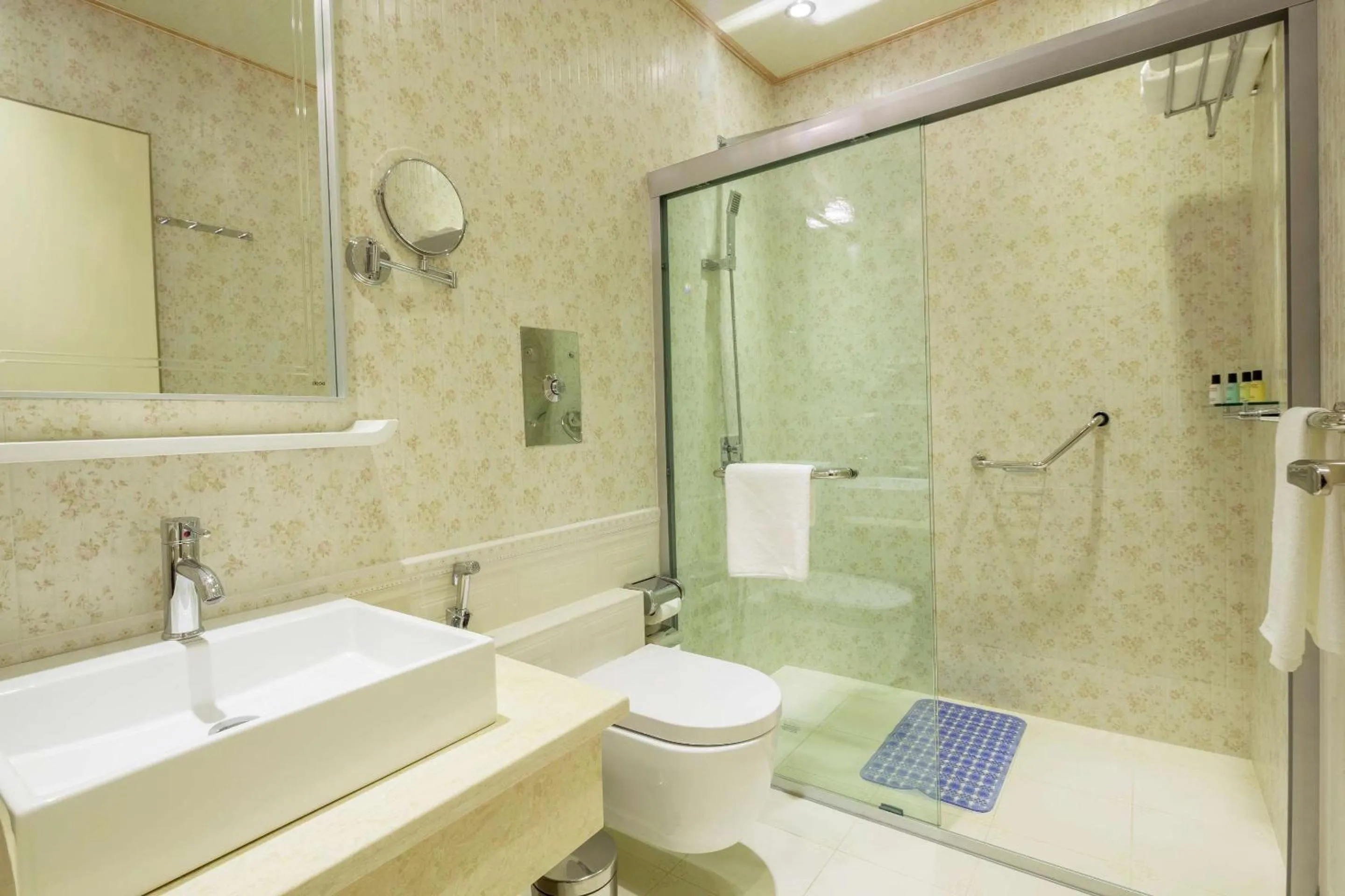 Bathroom in Al Ahsa Grand Serviced Apartment