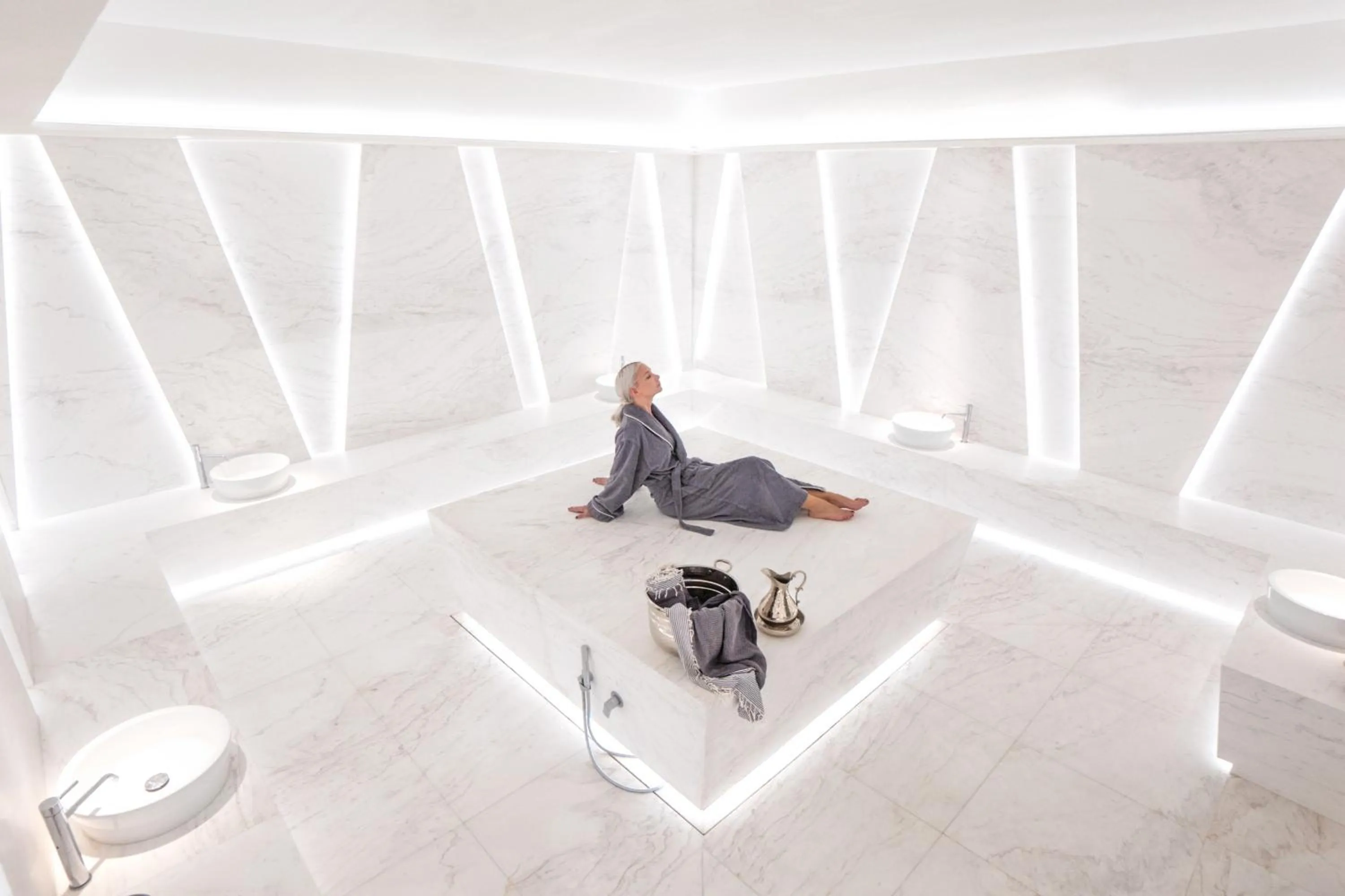 Activities in Nikki Beach Resort & Spa Dubai