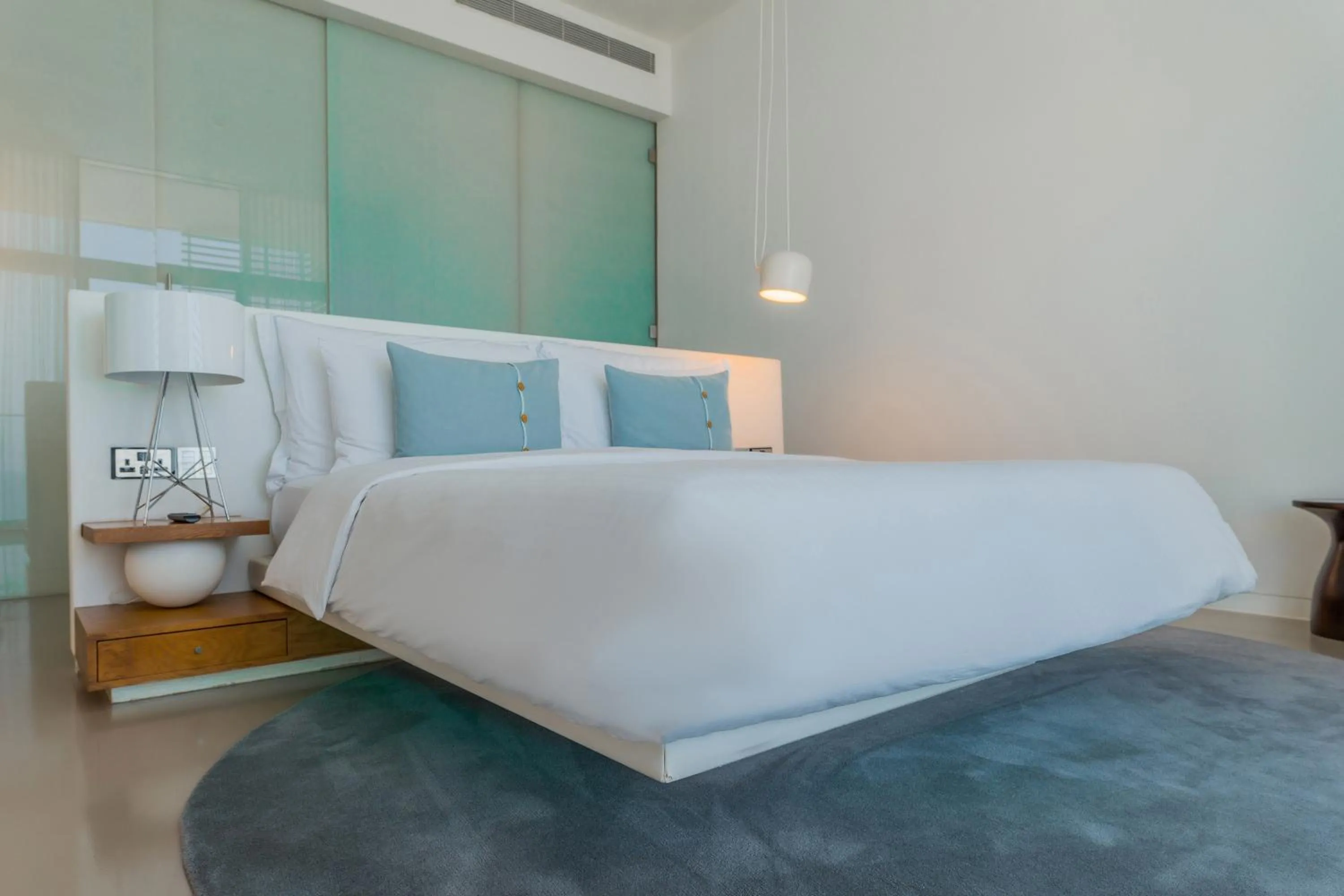 Bed in Nikki Beach Resort & Spa Dubai