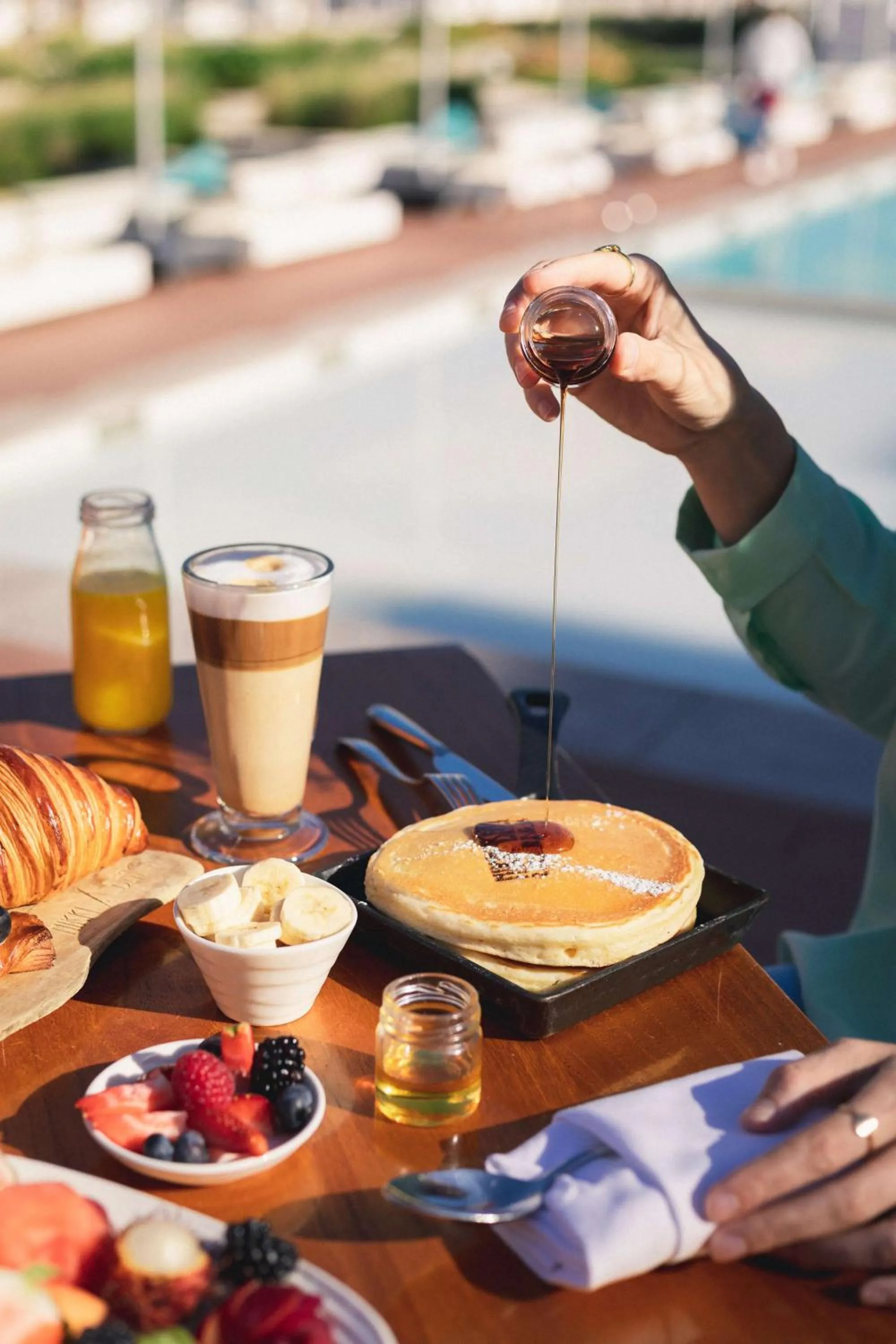 Food and drinks in Nikki Beach Resort & Spa Dubai