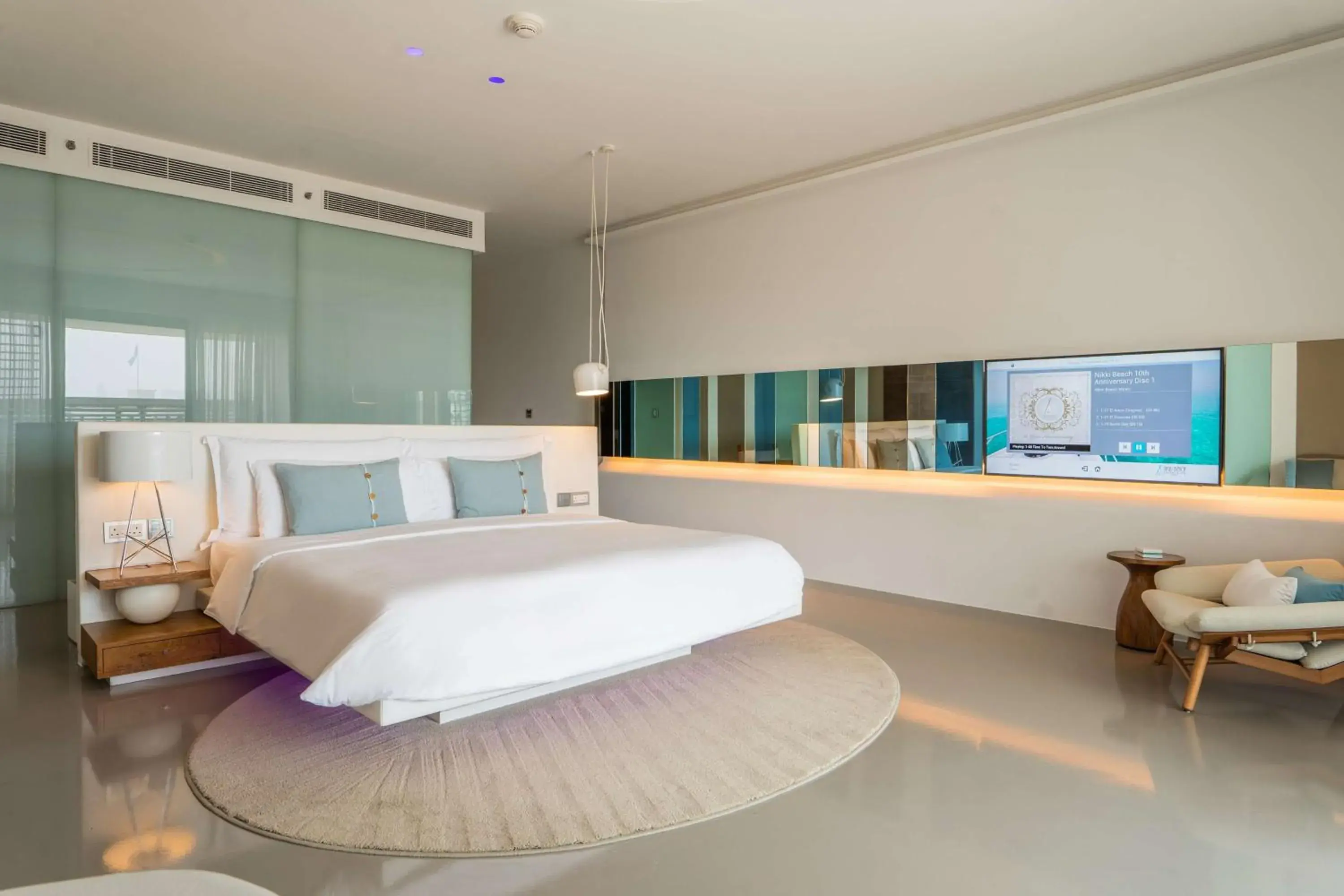 Luux Ground Floor Room in Nikki Beach Resort & Spa Dubai Luux Ground Floor Room in Nikki Beach Resort & Spa Dubai