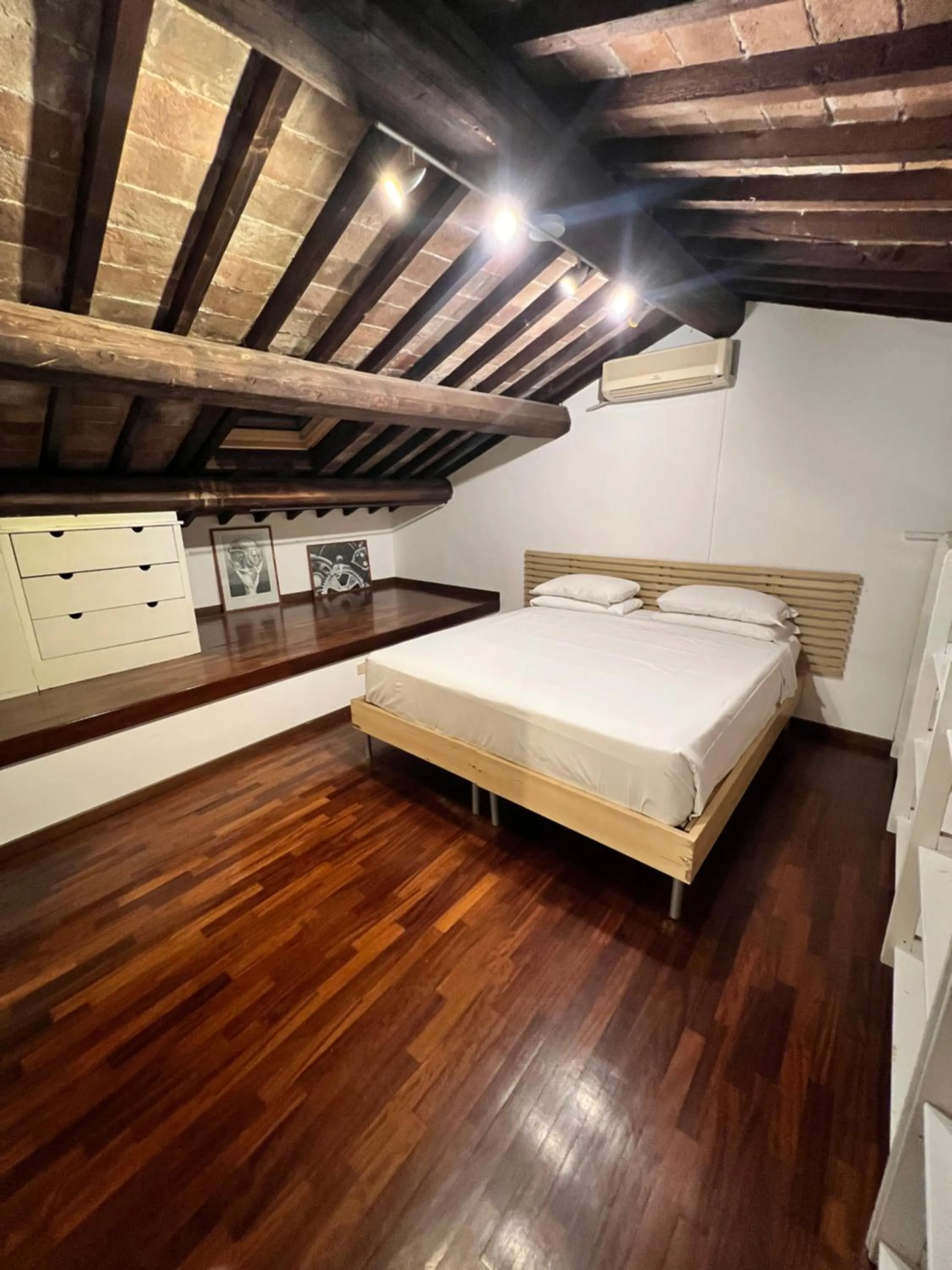 Bed in Room Verona Ai Conti