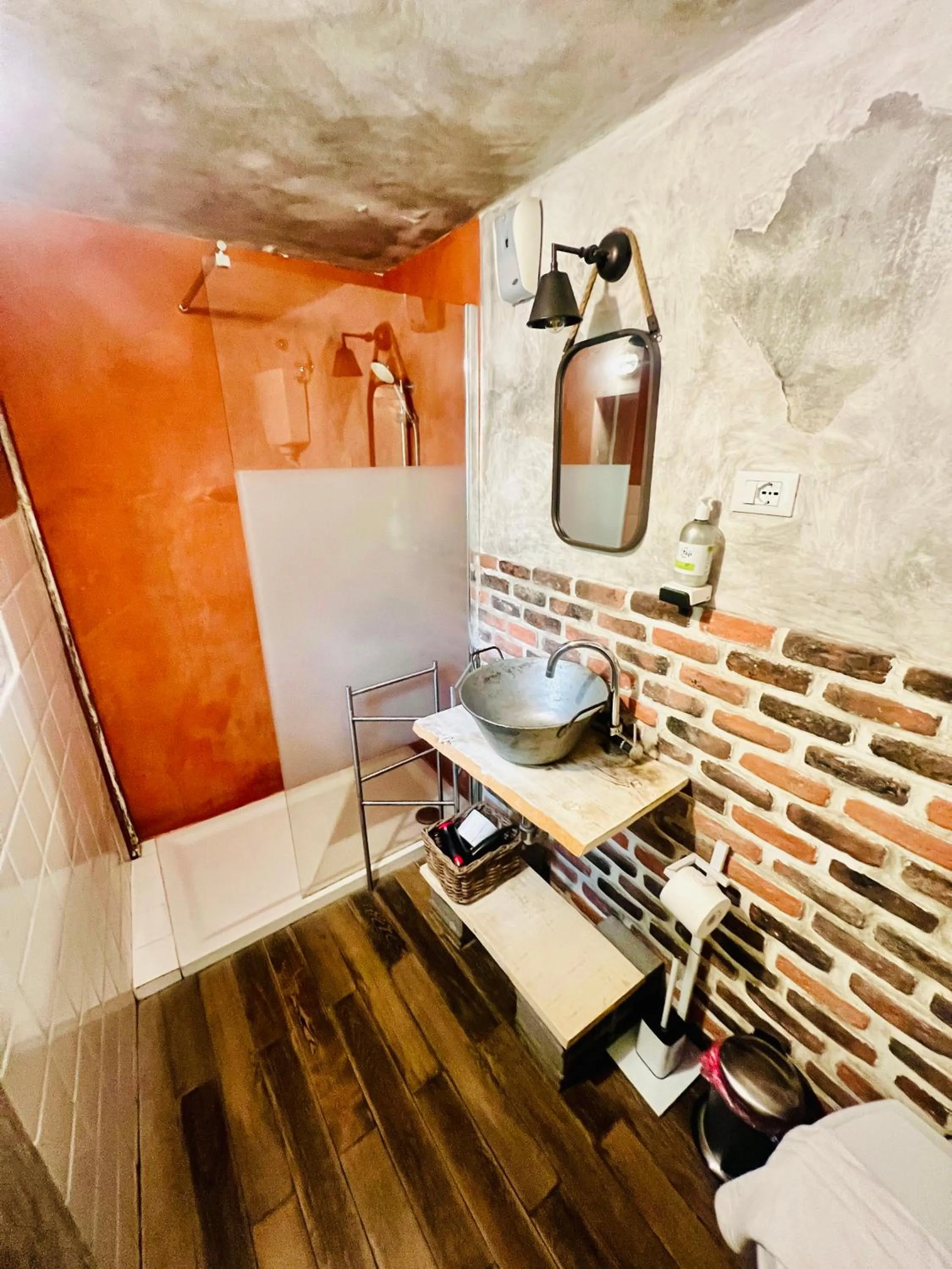 Bathroom in Room Verona Ai Conti