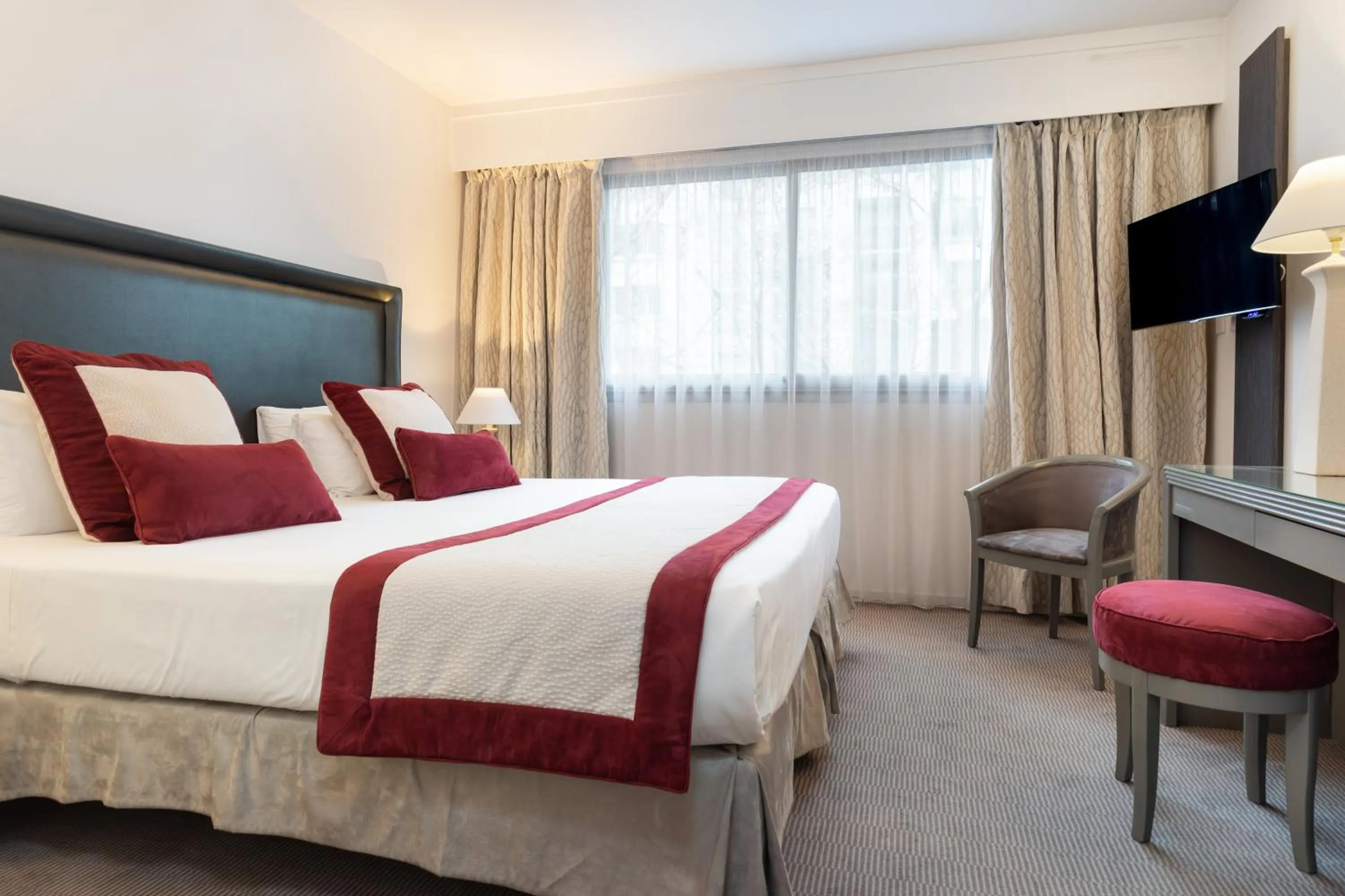 Bed in Hôtel Charlemagne by Happyculture