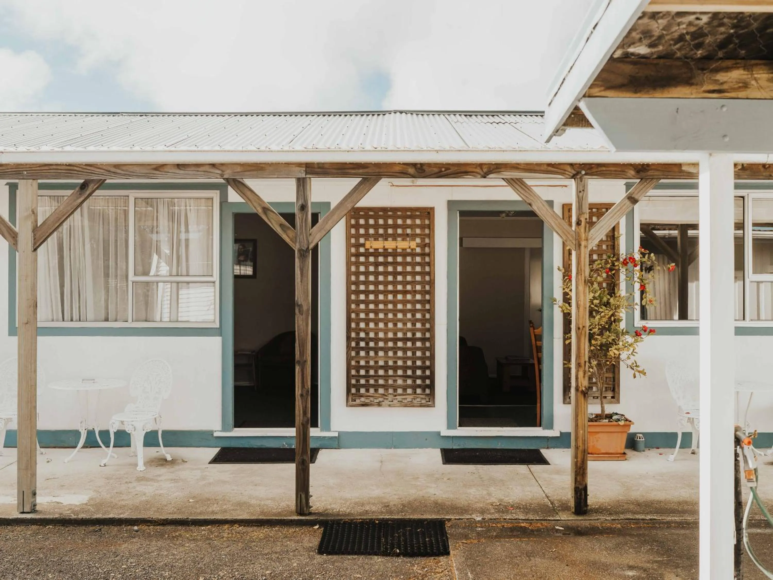 Patio in Tongariro Crossing Lodge